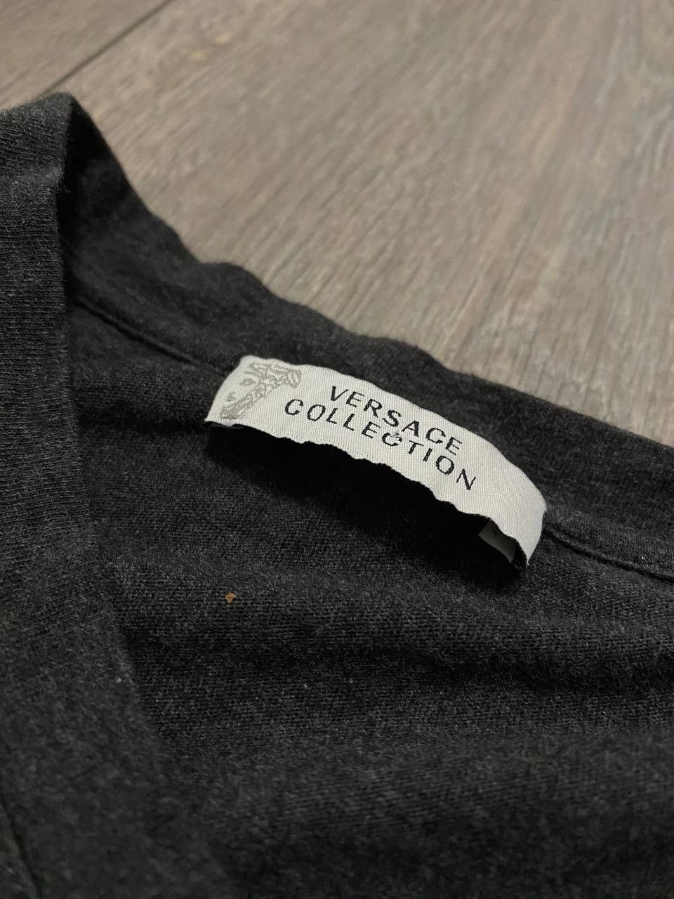 Versace Vintage T-shirt Versace Collection Mini Logo Medusa CLG Size US M / EU 48-50 / 2 - 3 Thumbnail