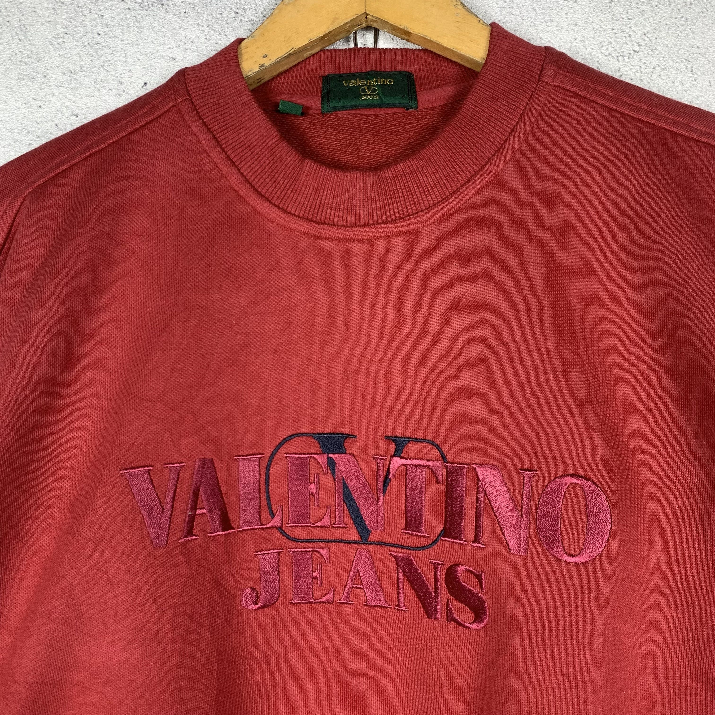 Valentino Vintage 90s Valentino Jeans Sweatshirt Crewneck Size US M / EU 48-50 / 2 - 2 Thumbnail
