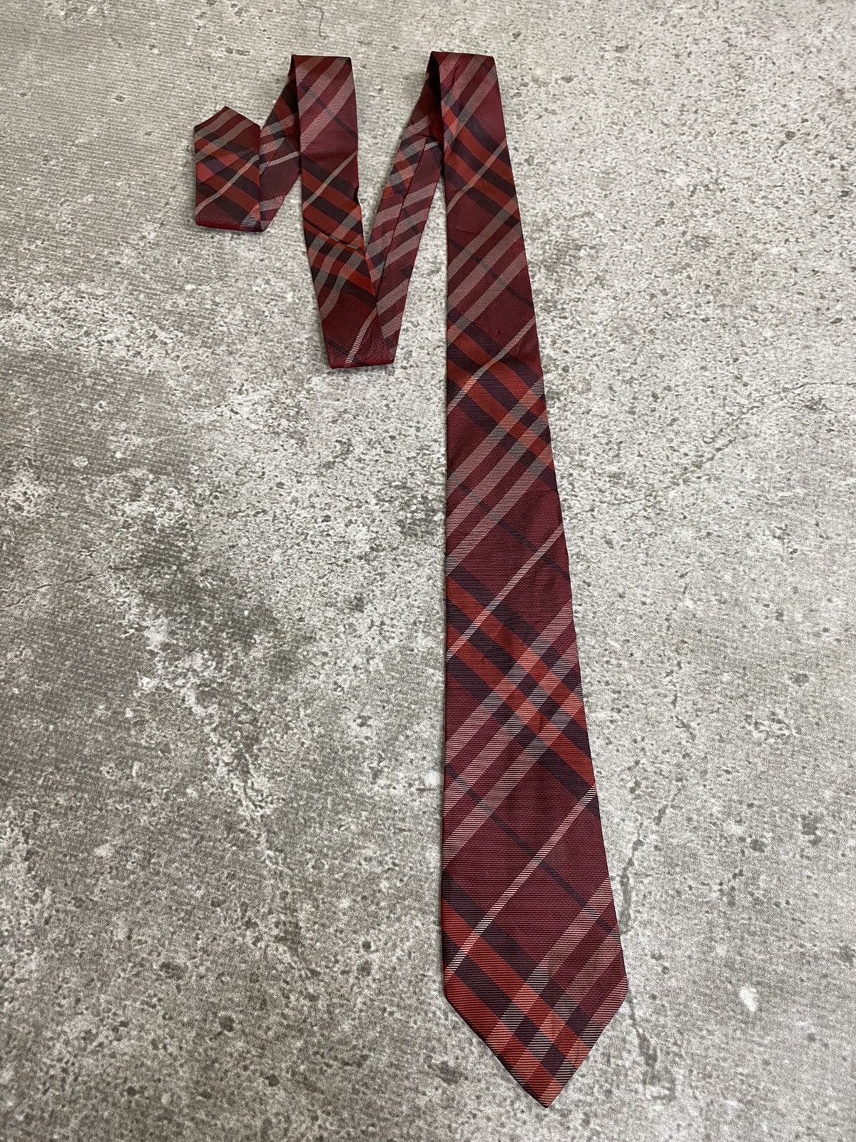 Burberry Vintage Burberry Nova Check Silk Tie Size ONE SIZE - 1 Thumbnail
