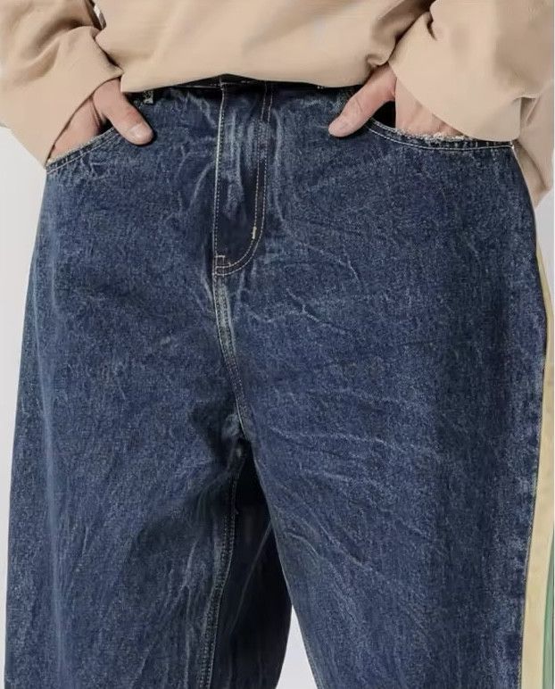 Stripe Patch Wide Leg Straight Washed Jean