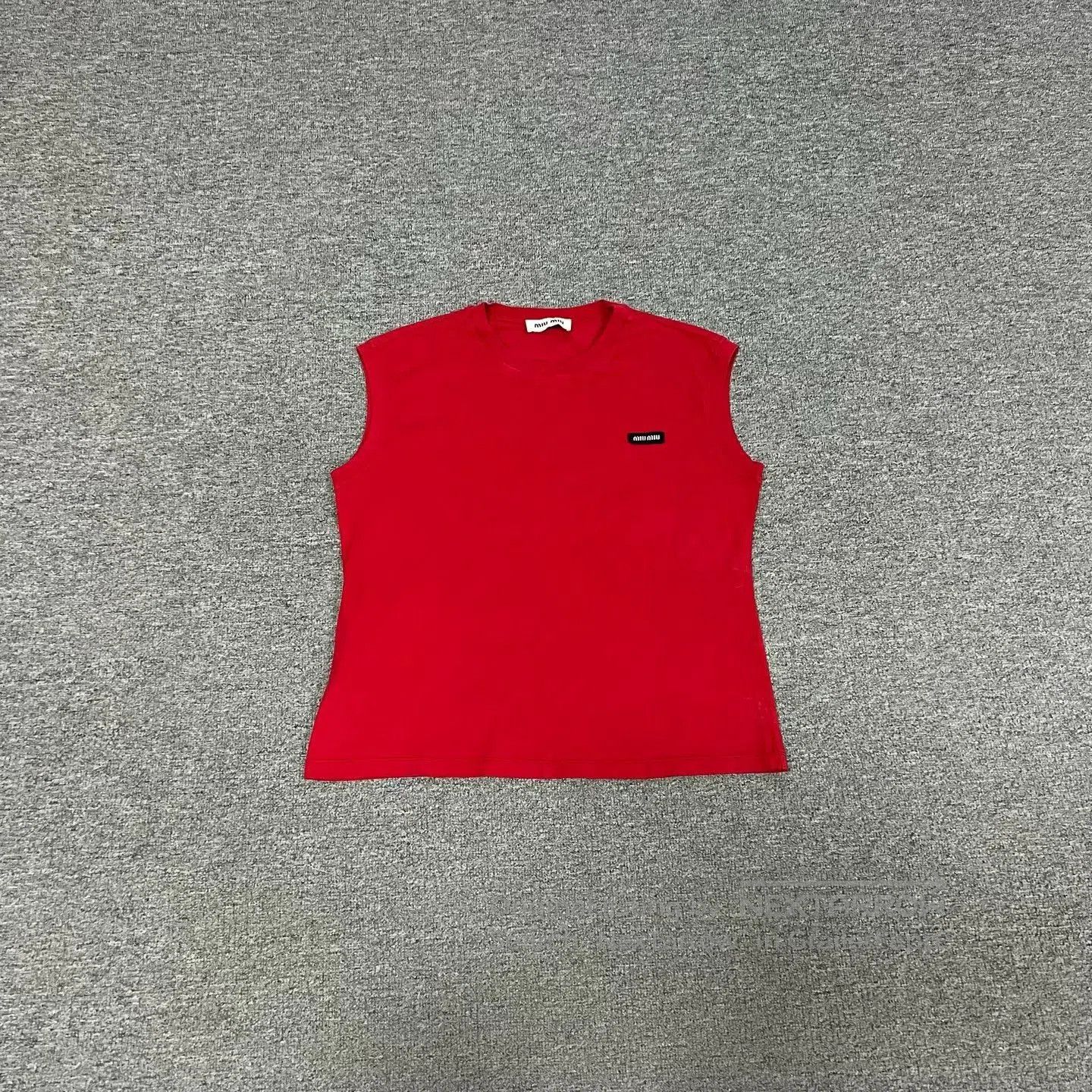 Miu Miu Miu Miu 2025 Logo Red Sleeveless Top S. Size S / US 4 / IT 40 - 2 Thumbnail