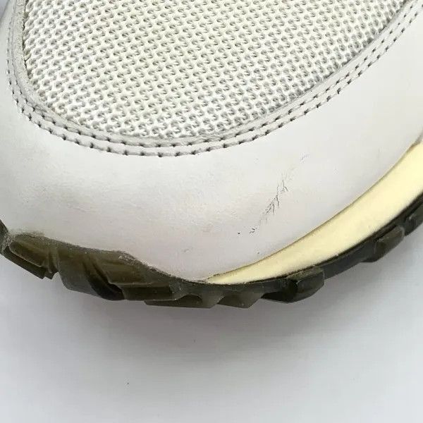 Louis Vuitton Louis Vuitton White Logo Athletic Sneakers -2508 Size US 5.5 / EU 38 - 9 Thumbnail