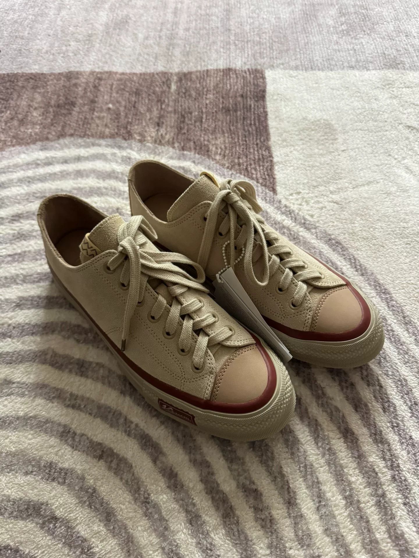Visvim visvim skagway lo suede beige sneakers Size US 9.5 / EU 42-43 - 1 Thumbnail