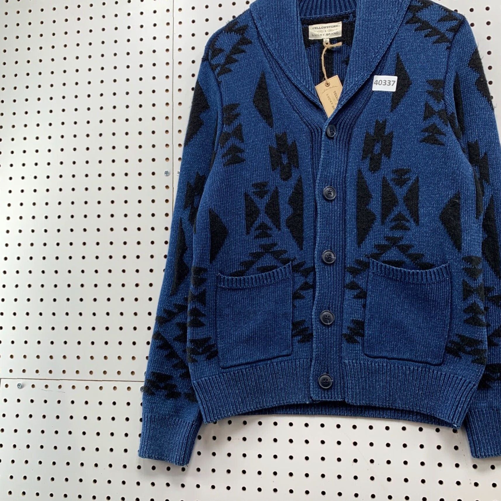 Lucky Brand VINTAGE Lucky Brand Aztec Knit Cardigan Sweater Mens Small Blue Geometric 90s Size US S / EU 44-46 / 1 - 6 Thumbnail