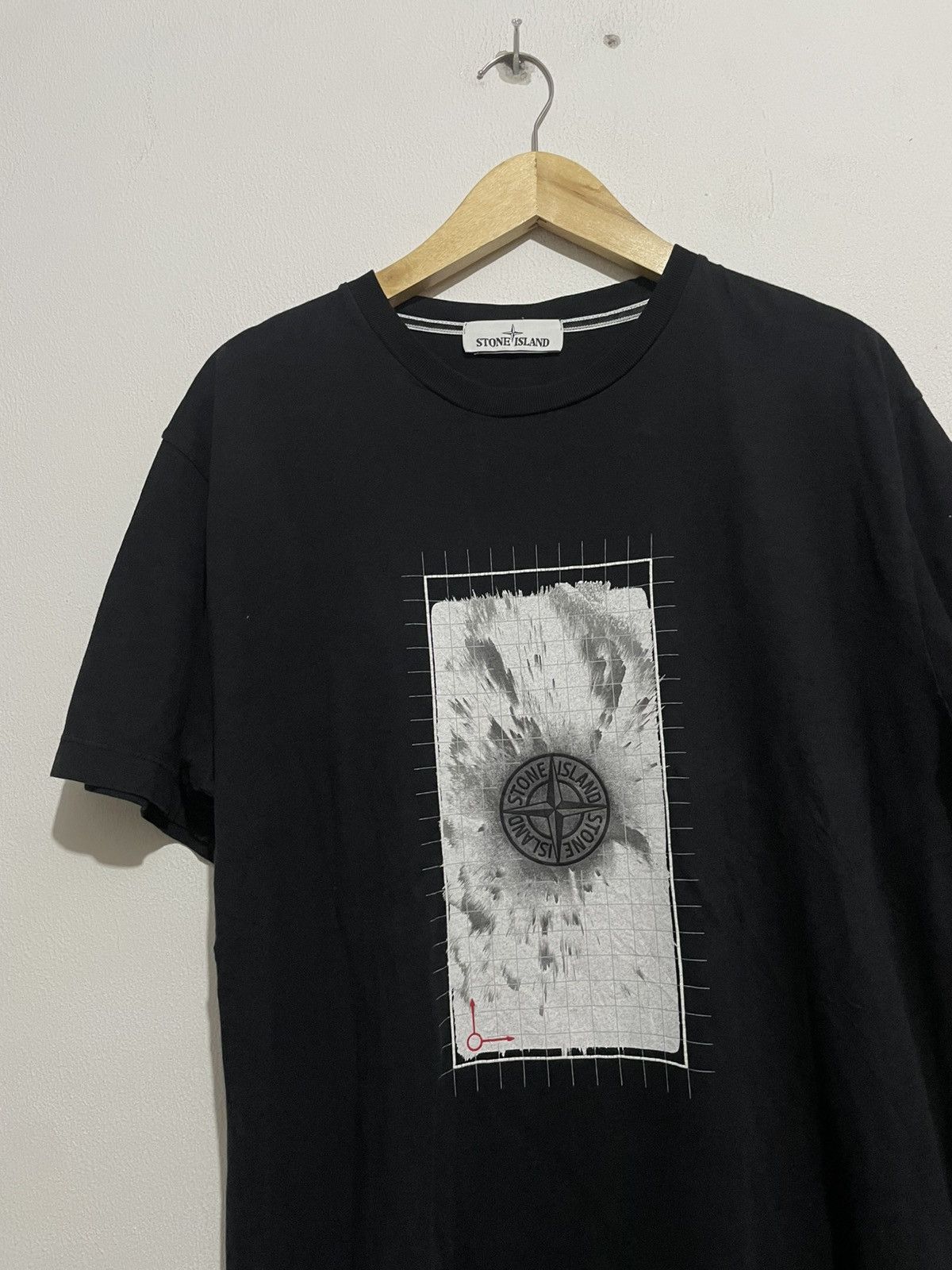 Stone Island Tshirt STONE ISLAND Size US L / EU 52-54 / 3 - 2 Thumbnail