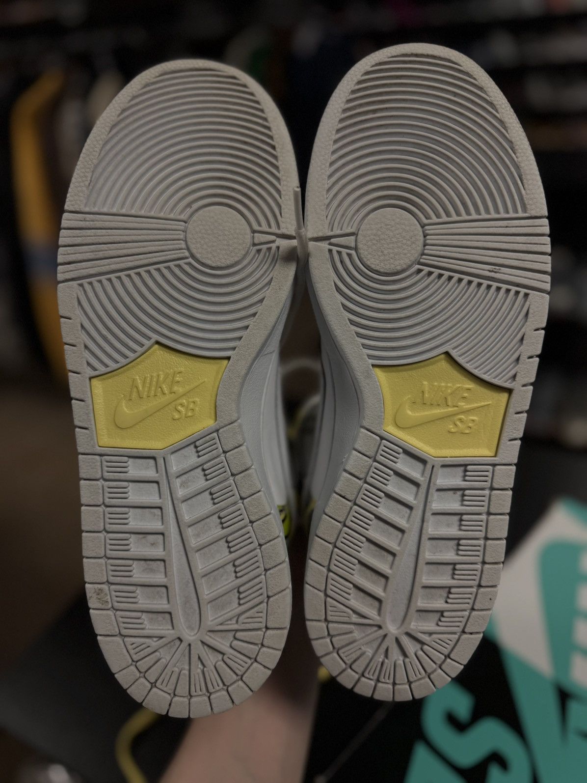 Nike Nike SB Dunk High De La Soul Size 11 🧼 W BOX Size US 11 / EU 44 - 15 Thumbnail