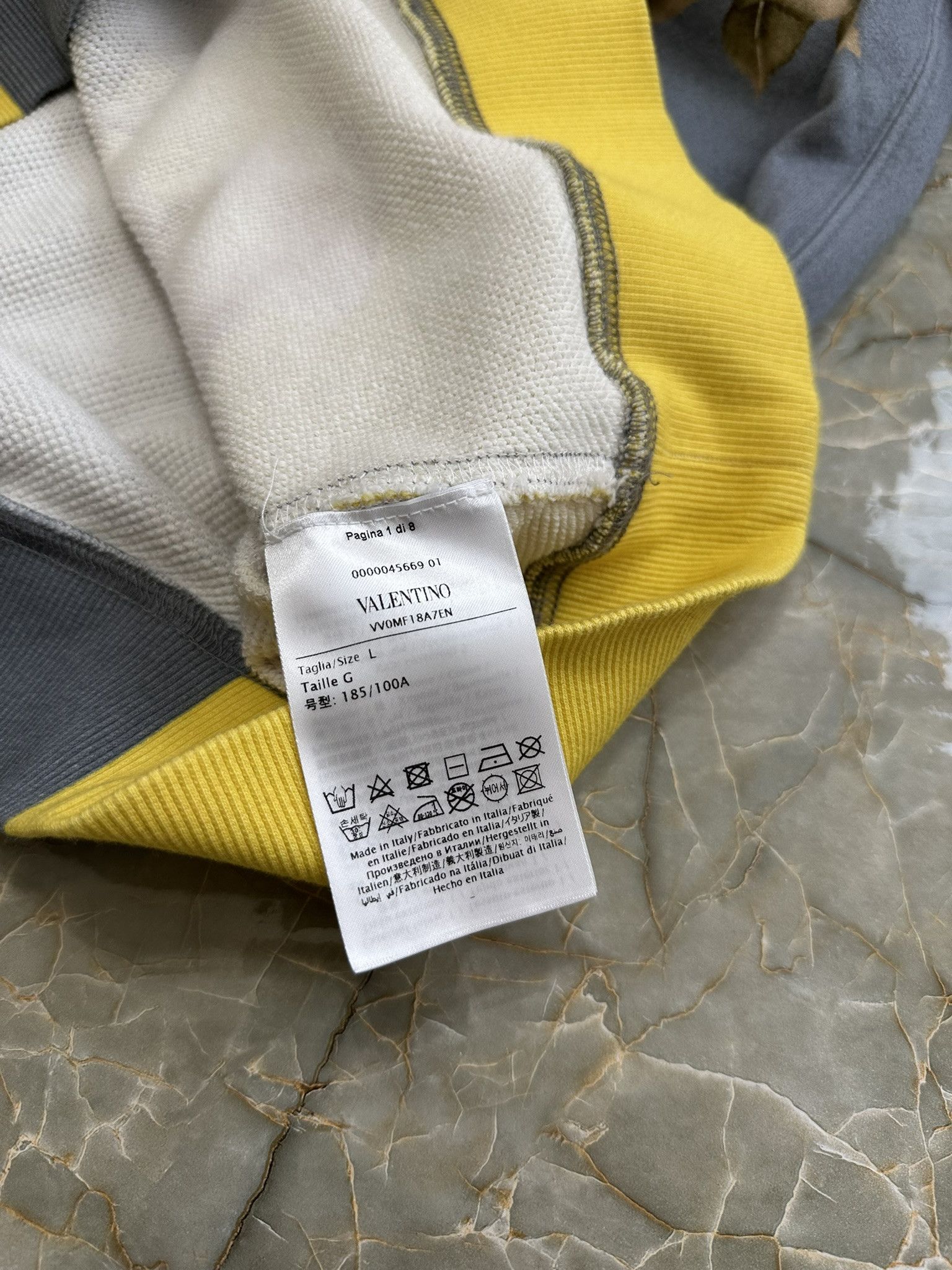 Valentino Flying Flowers Sweatshirt Size US L / EU 52-54 / 3 - 6 Thumbnail