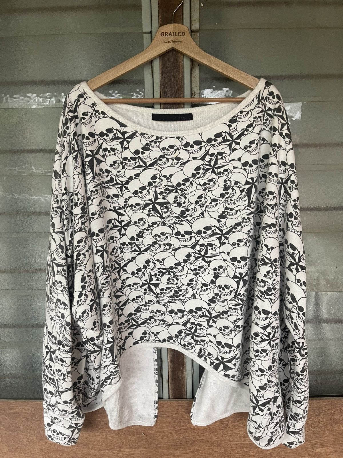Japanese Brand Vintage Glad News Skull Print Oversized Drop Tail Hem Size ONE SIZE - 1 Thumbnail