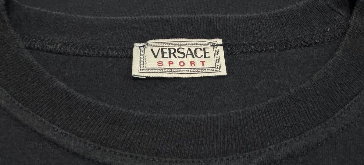 Versace Vintage Versace Sport Spell Out Big Logo Size US M / EU 48-50 / 2 - 3 Thumbnail