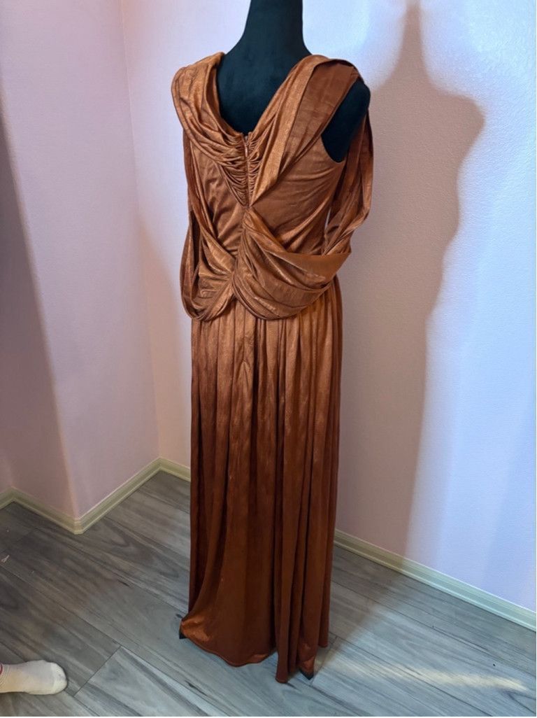 Dress the Population Dress the population with cape off shoulder dress sz S Size S / US 4 / IT 40 - 2 Thumbnail