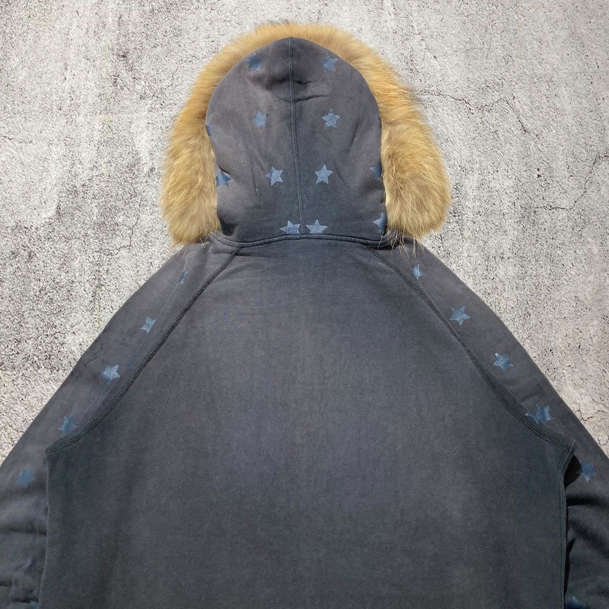 Japanese Brand Vintage Trashed Xlarge Stars Logo Fur Ziphoodie Y2k Black Size US XL / EU 56 / 4 - 10 Thumbnail