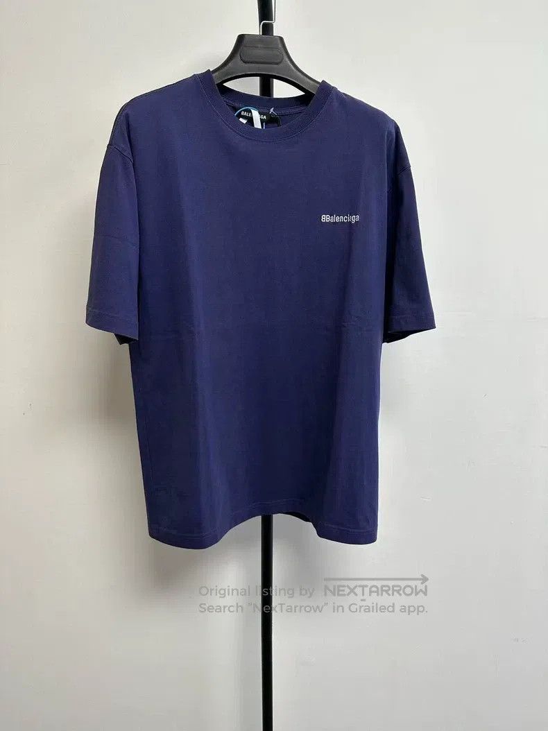 Balenciaga Balenciaga Round Neck Short Sleeve T-Shirt Size US S / EU 44-46 / 1 - 1 Thumbnail