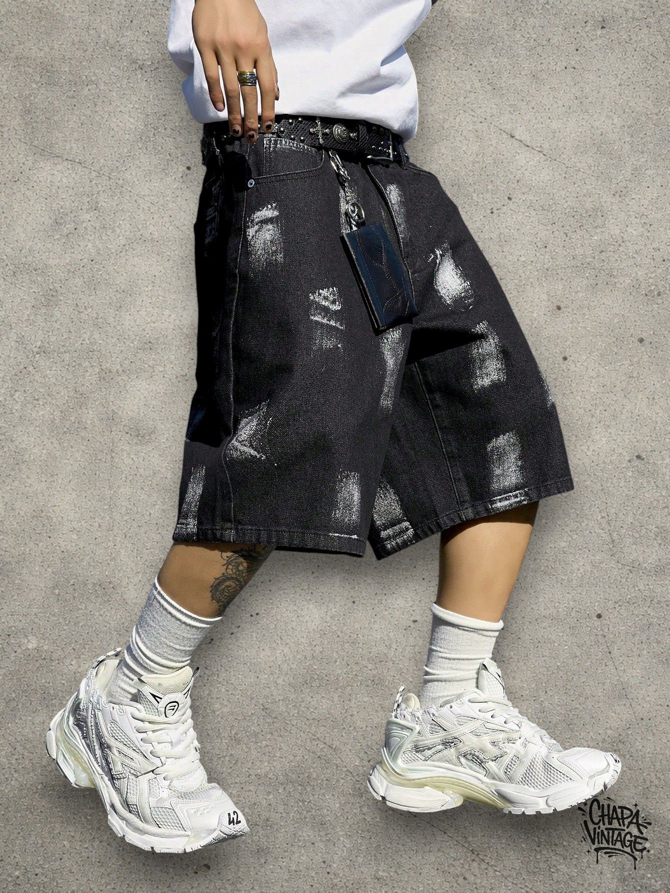 Vintage Painted baggy shorts Size US 34 / EU 50 - 1 Thumbnail