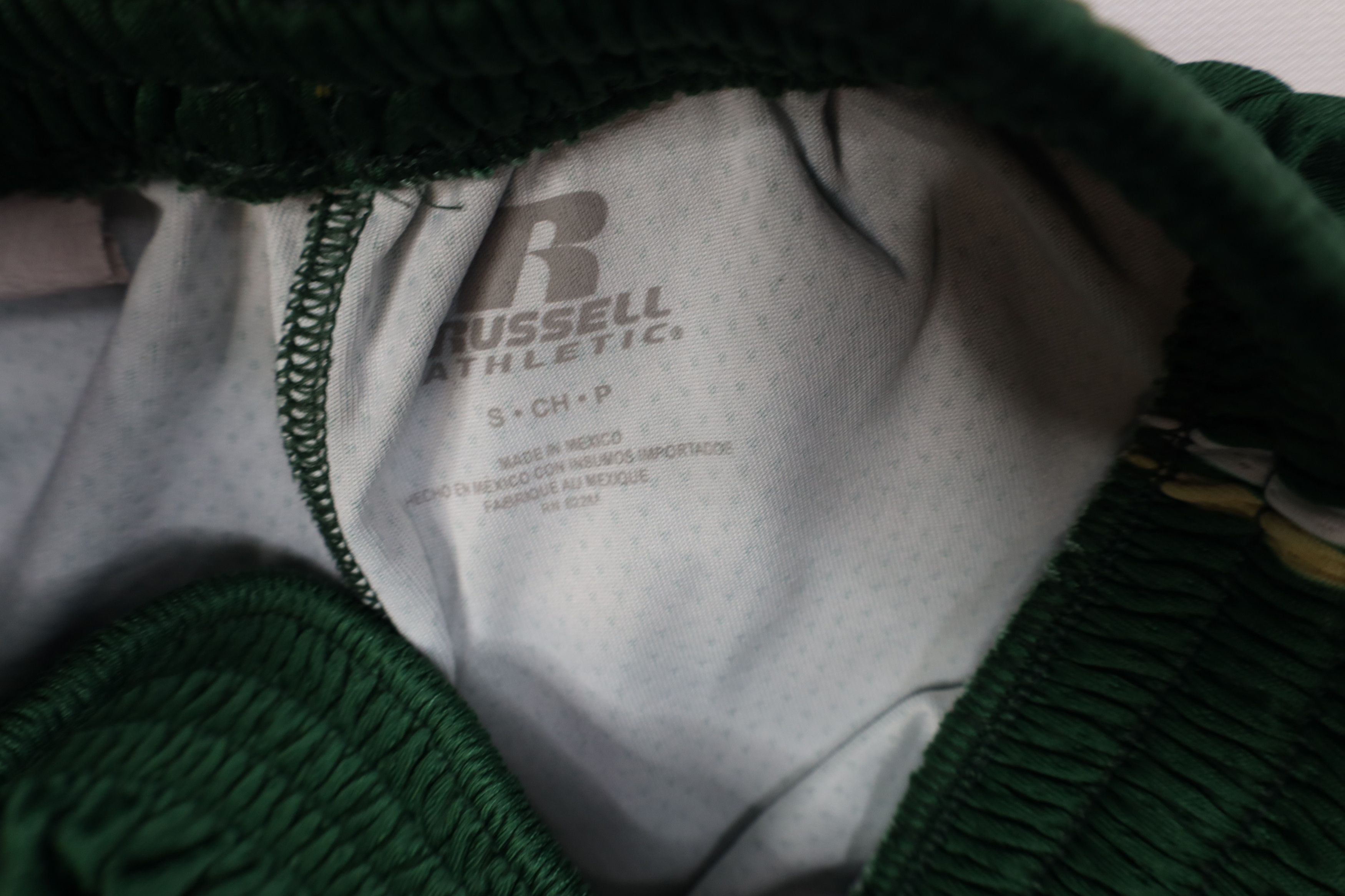 Russell Athletic Vintage 90s Y2K Russell Athletic Basketball Shorts Green Size US 30 / EU 46 - 6 Thumbnail