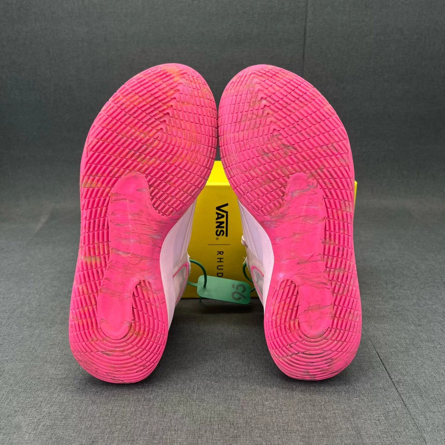 Nike KD12 Breast Cancer 42 w/ Box 699 CH19147 Size US 8.5 / EU 41-42 - 5 Thumbnail