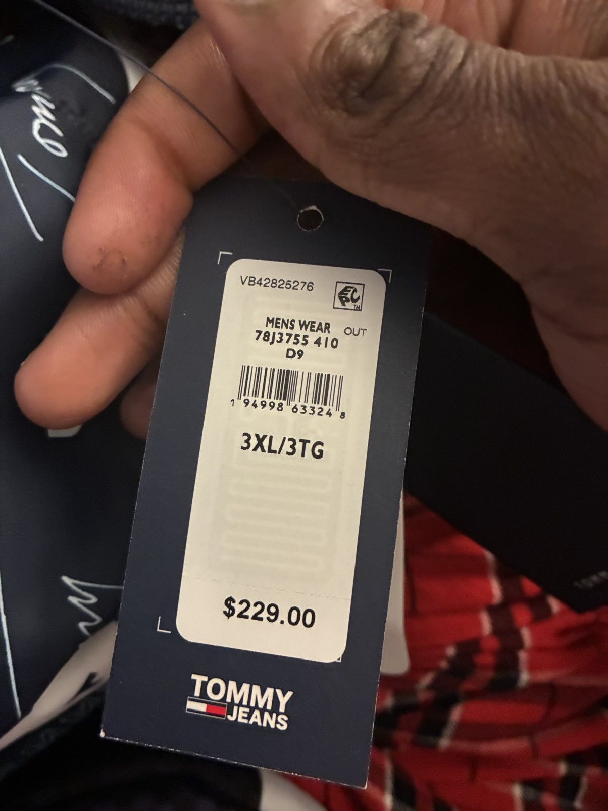 Tommy Hilfiger Tommy Hilfiger red and black puffer jacket Size: XXXL Size US XXL / EU 58 / 5 - 4 Thumbnail