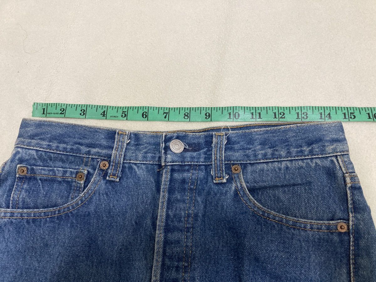 Levi's Vintage 90’s Levis 501 xx jeans Made in USA for Men Size US 30 / EU 46 - 15 Thumbnail