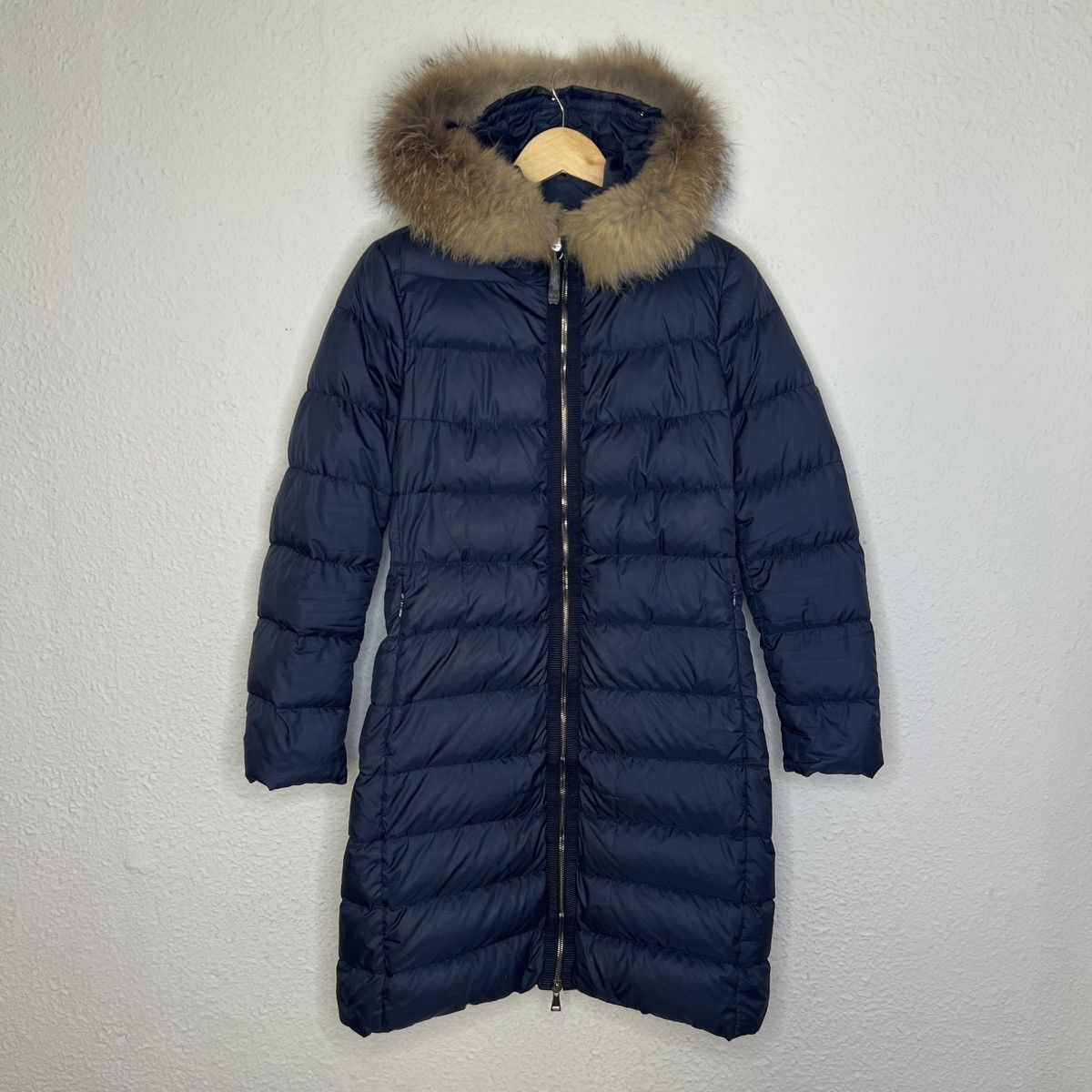 Designer Luxury Moncler Moncler Fabrefox Puffer Goose Down Jacket Coat Fur Hooded Grailed