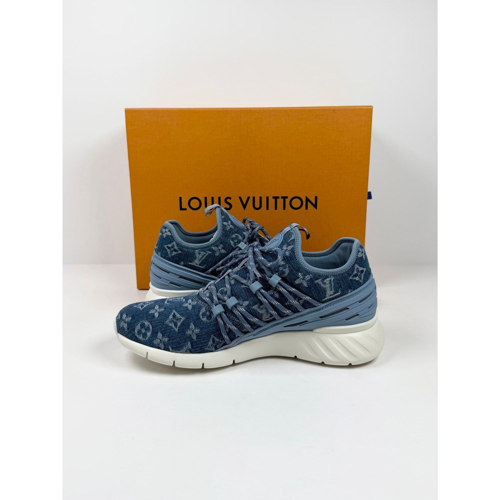 Louis Vuitton Size 7LV/8US - Louis Vuitton Denim Fastlane Sneakers NEW Size US 8 / EU 41 - 6 Thumbnail