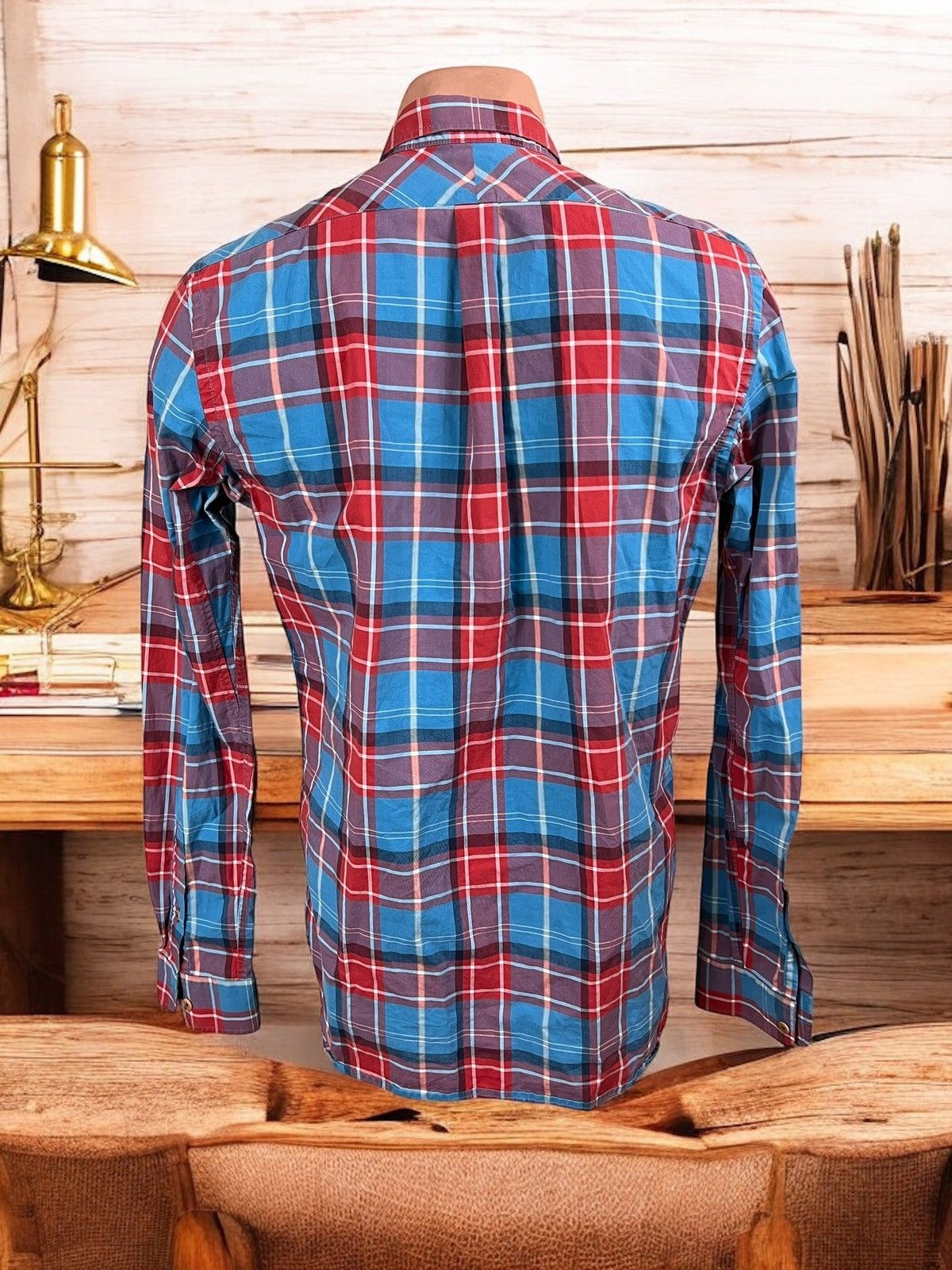 NN07 NN07 No Nationality Shirt size M Size US M / EU 48-50 / 2 - 3 Thumbnail