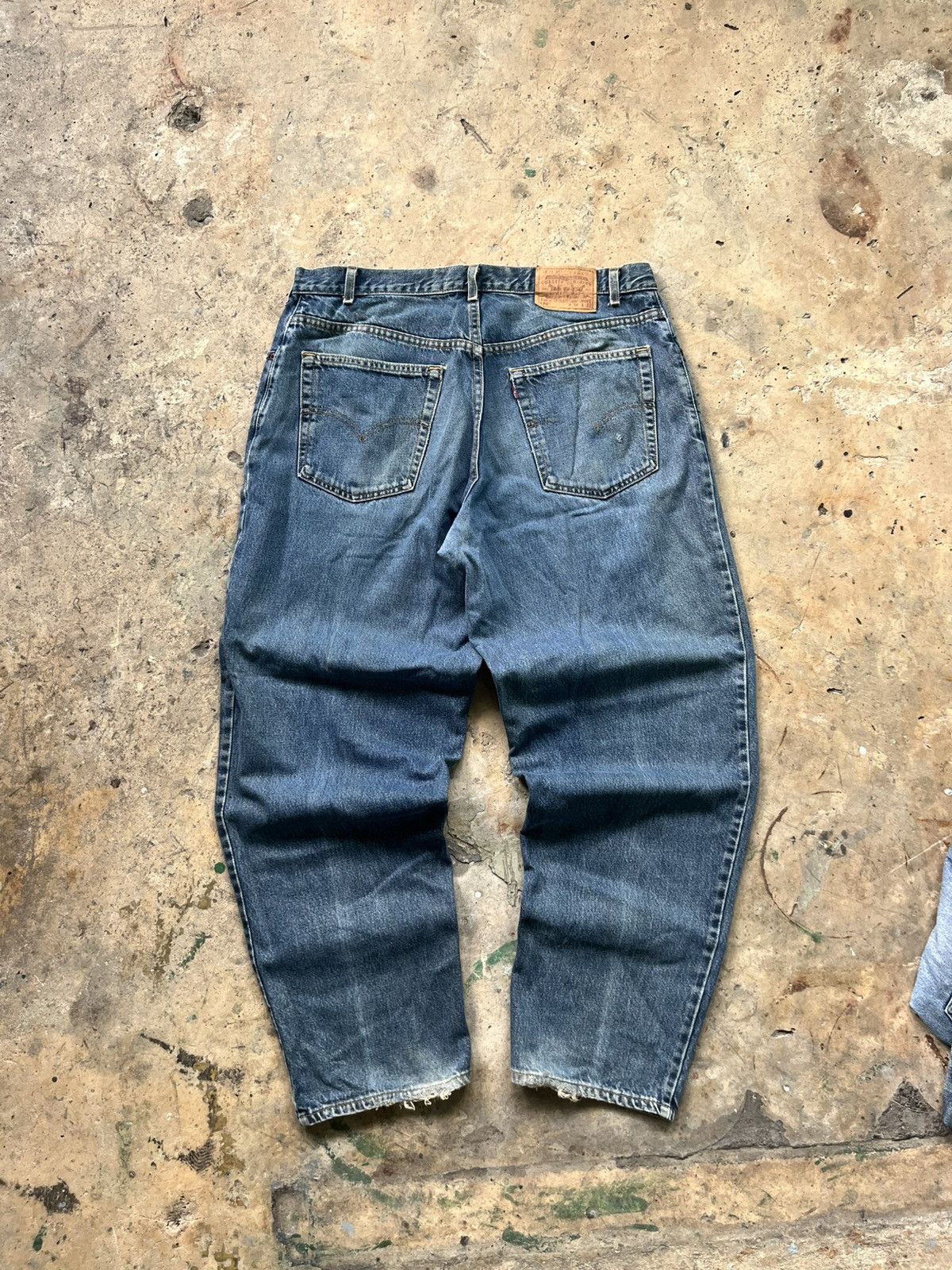 Levi's Levi’s 570 Baggy fit 00’s denim jeans Size US 39 - 5 Thumbnail