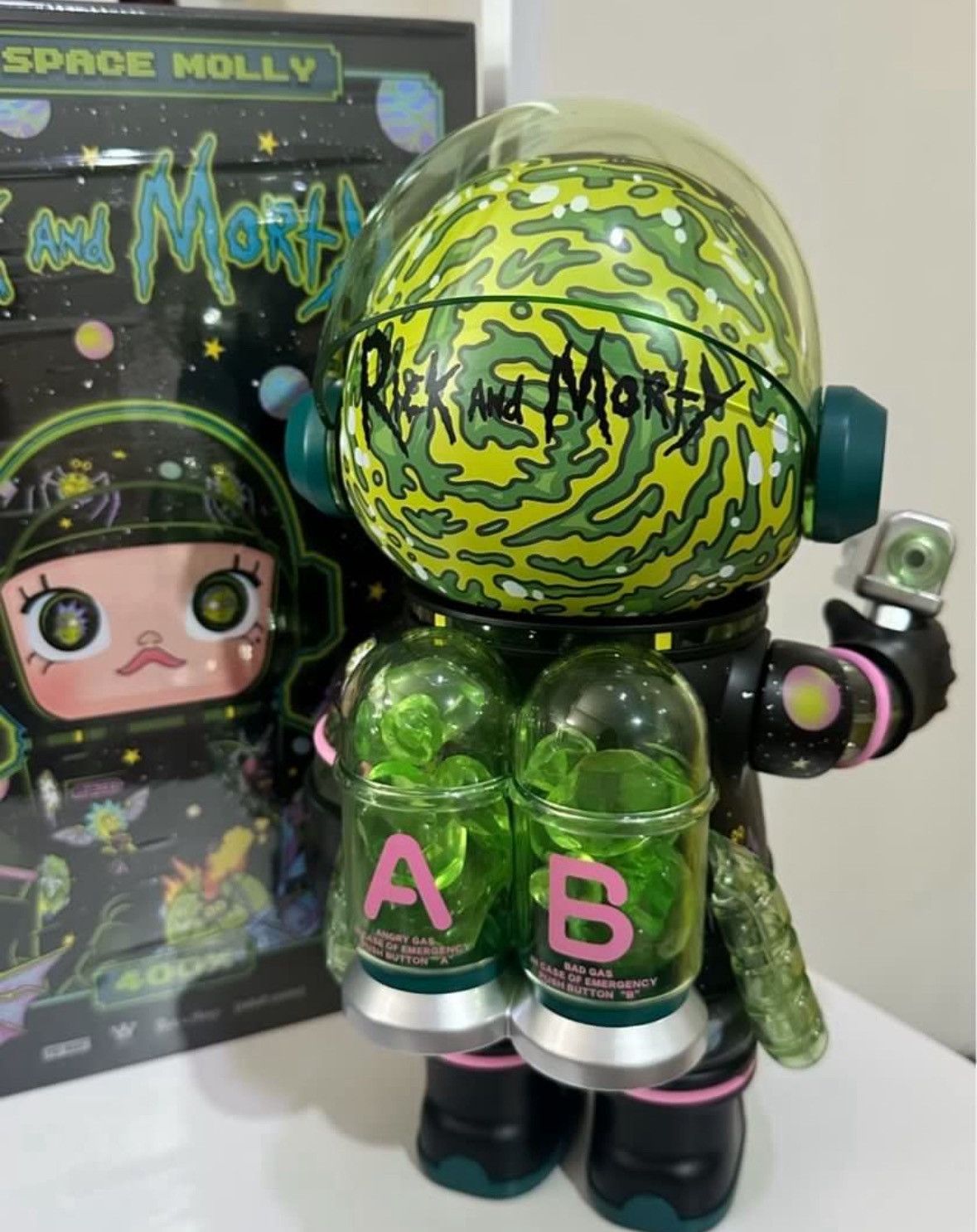 Other Space Molly 400% Size ONE SIZE - 2 Thumbnail