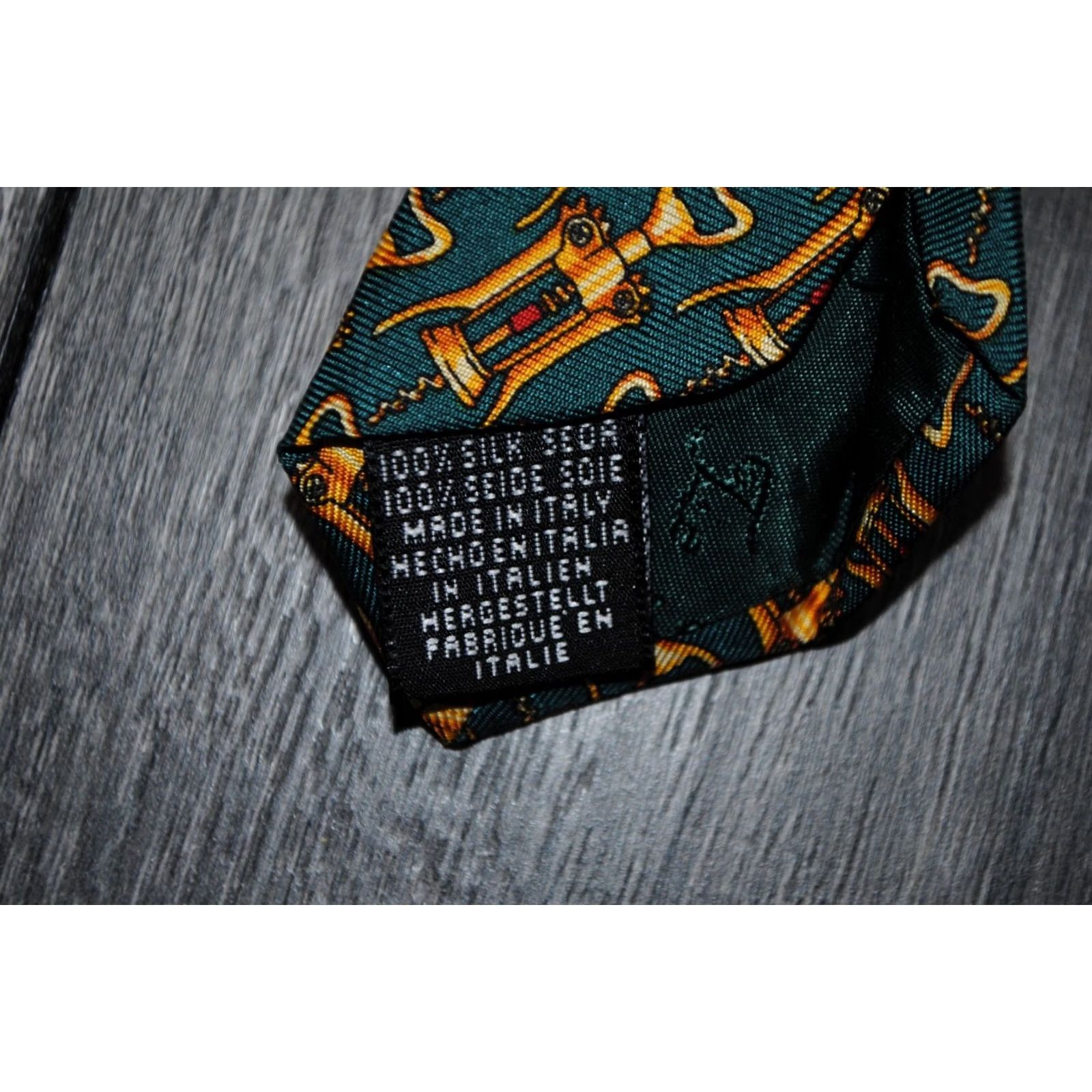 Vintage BEAUFORT Green Wine 100% Silk TIE MENS Silk Tie Geometric Made in Italy RARE Size ONE SIZE - 5 Thumbnail