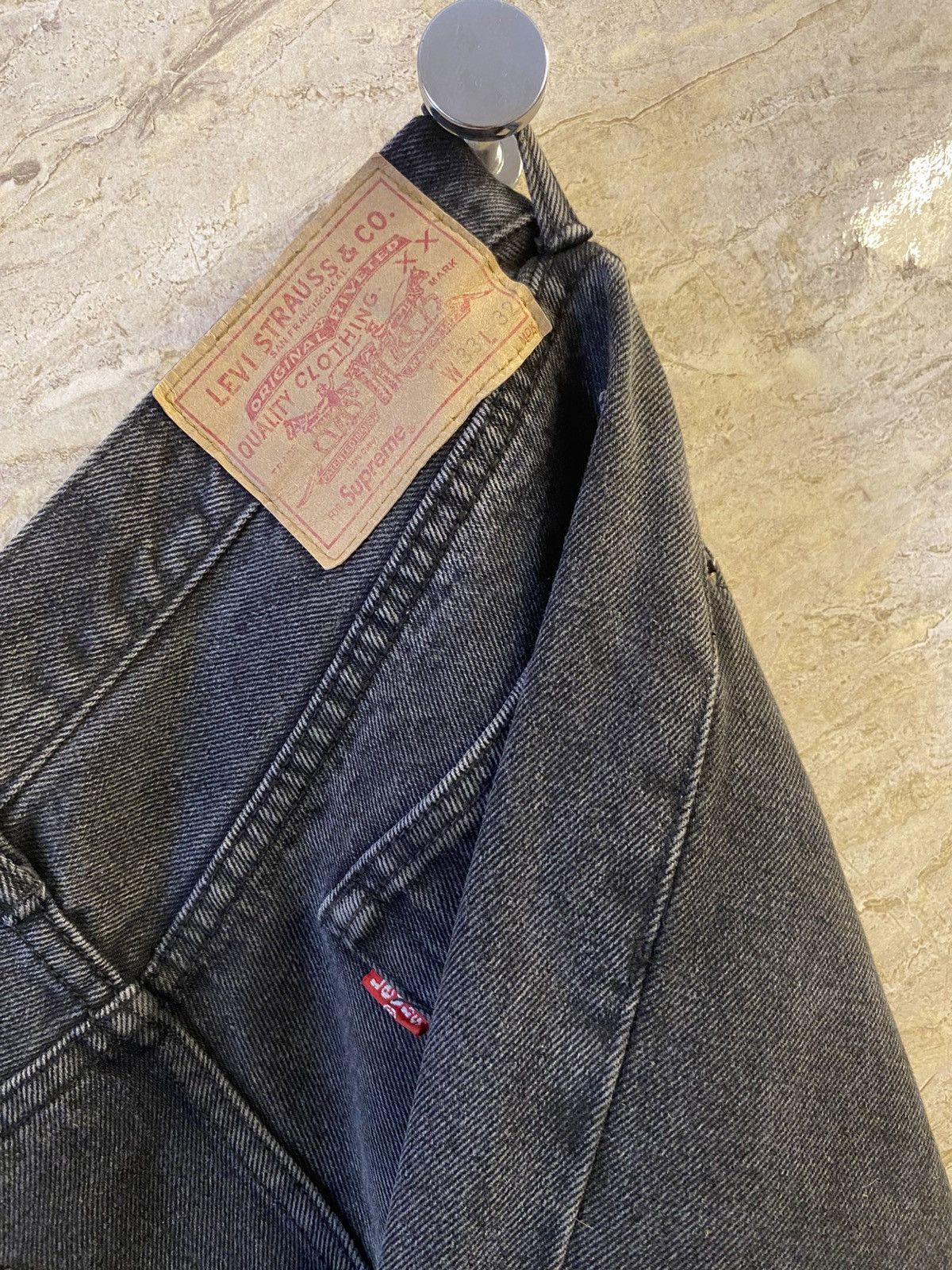 Levi's × Supreme LEVIS X SUPREME JEANS Size US 33 - 14 Thumbnail