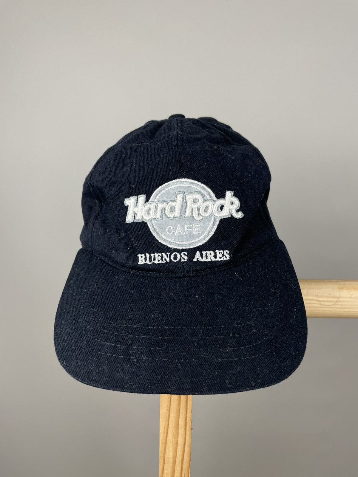 Hard Rock Cafe × Vintage Vintage Hard Rock Cafe Bruno’s Aires merch cap Size ONE SIZE - 1 Thumbnail