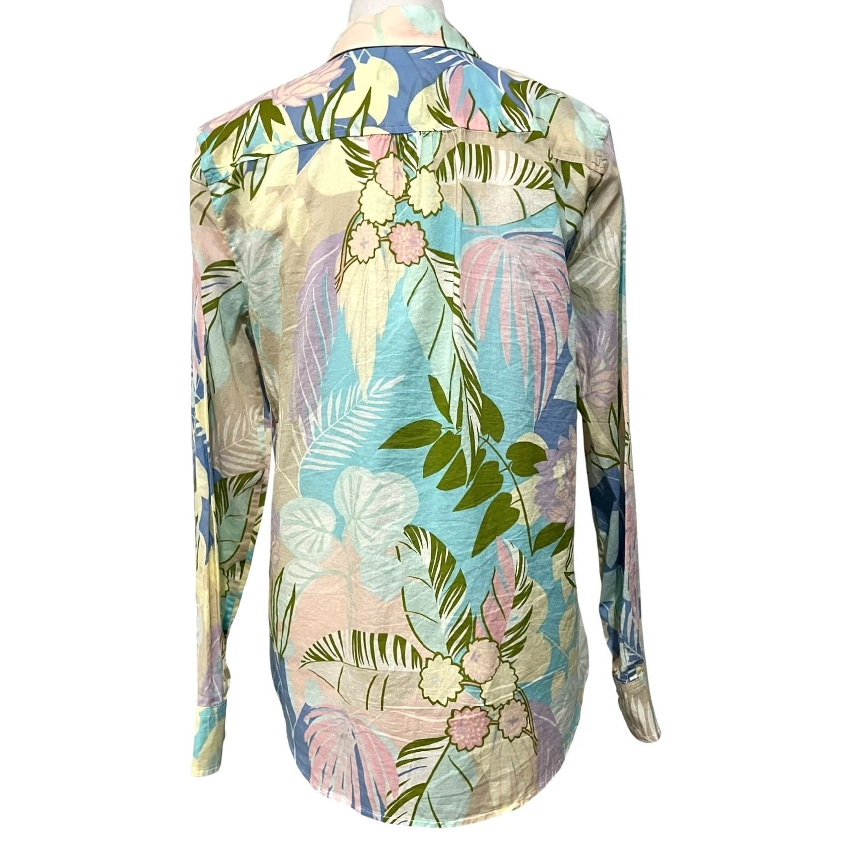 Talbots Talbots Button Up Shirt Sz M Cotton Pastel Floral Print Lightweight 100% Cotton Blouse Womens Size 1X Short Sleeve? Size XL / US 12-14 / IT 48-50 - 2 Thumbnail