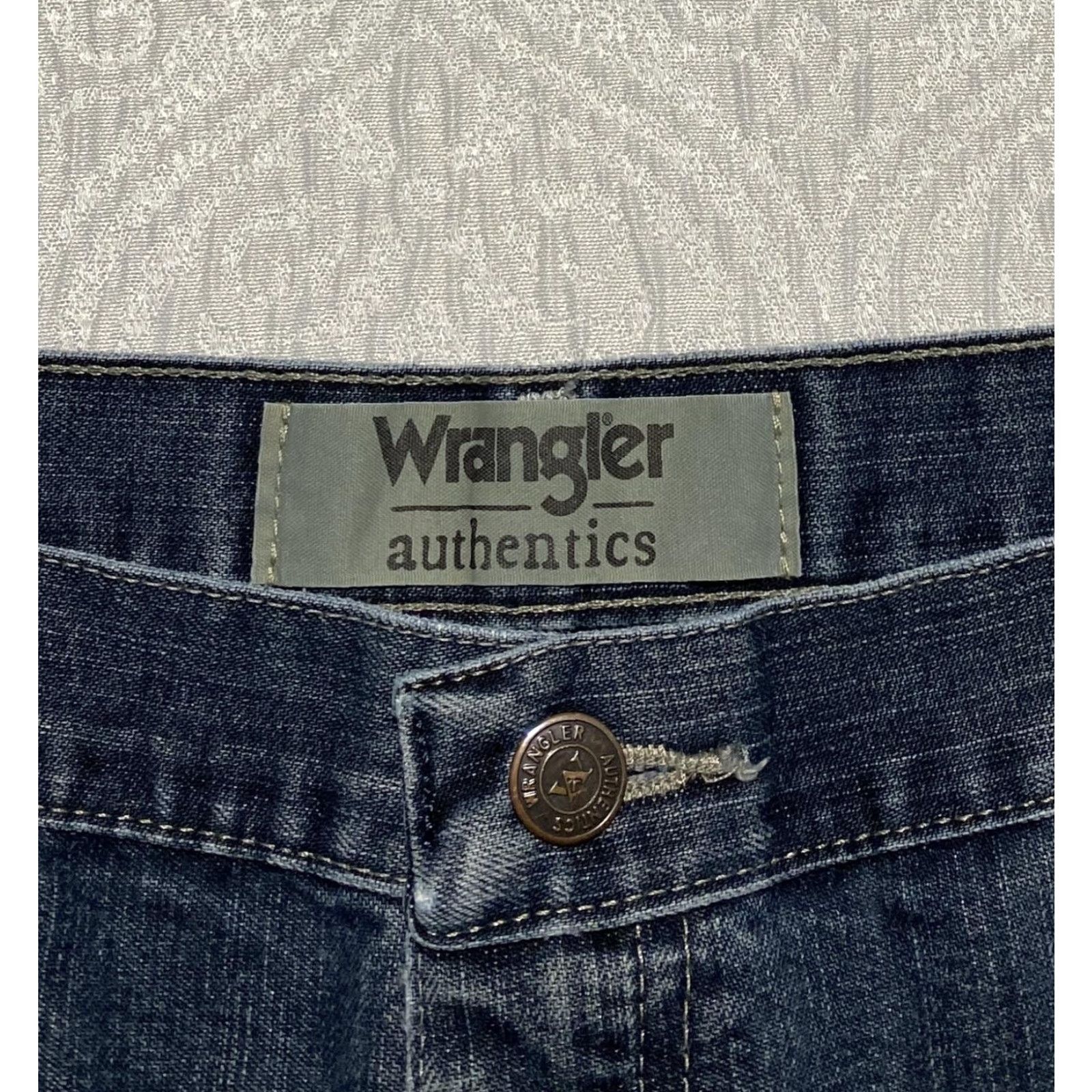 Wrangler Wrangler Authentics Jeans Mens 36x32 Blue Denim Carpenter Workwear Relaxed Fit Jeans Size US 36 / EU 52 - 3 Thumbnail