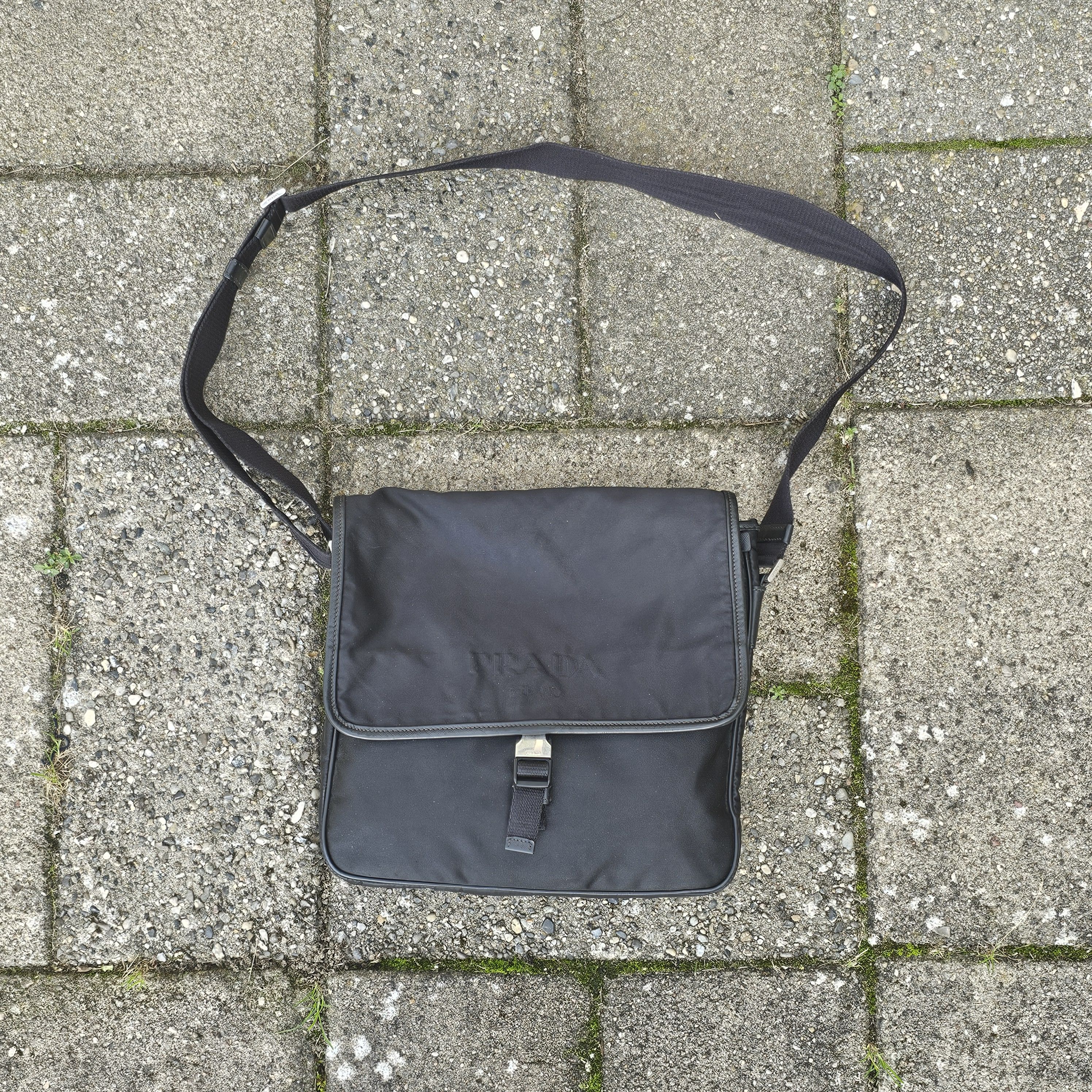 Prada Rare prada nylon messenger Size ONE SIZE - 1 Thumbnail