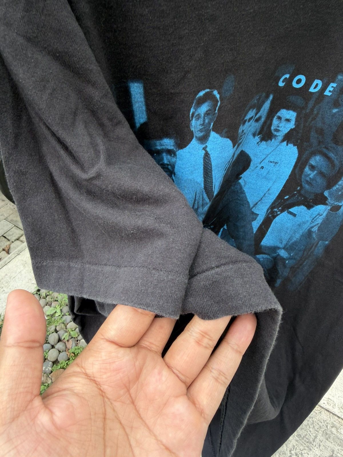 Warner Bros Vintage Code Blue T-shirt ©️1996 Size US L / EU 52-54 / 3 - 5 Thumbnail