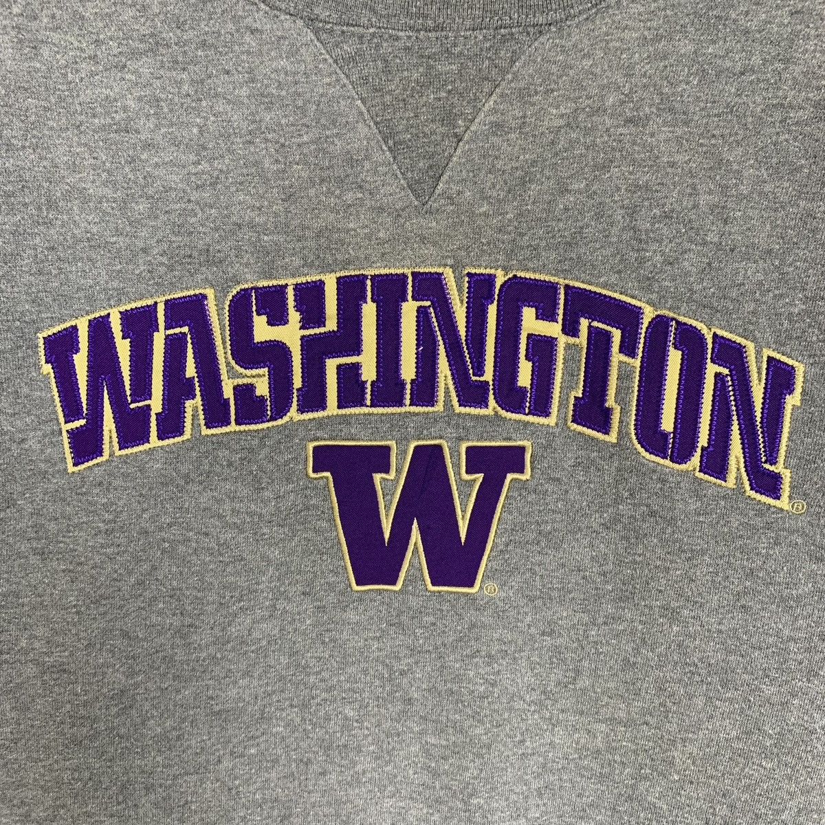 Vintage Vintage University of Washington Sweatshirt Crewneck Size US L / EU 52-54 / 3 - 4 Thumbnail