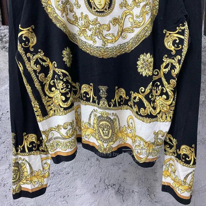 Versace Versace Multicolor Long Sleeve Pullover . Size US M / EU 48-50 / 2 - 4 Thumbnail