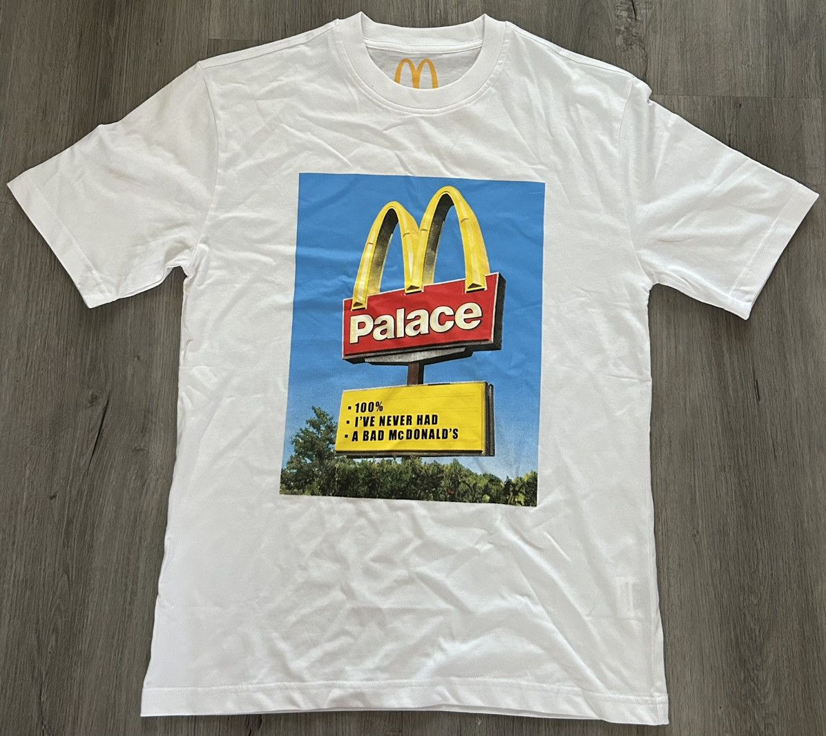 Palace McDonald x Palace Fall/Winter 2023 white tee Size US M / EU 48-50 / 2 - 1 Thumbnail