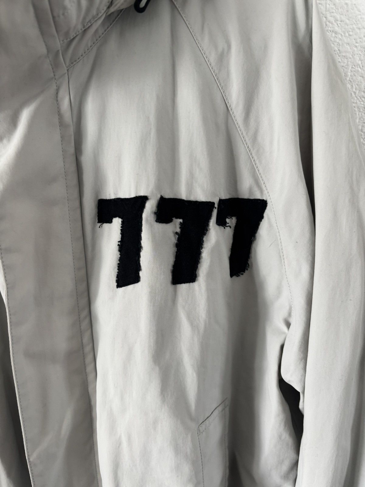 Uniqlo White Uniqlo Custom Jacket Size US S / EU 44-46 / 1 - 2 Thumbnail
