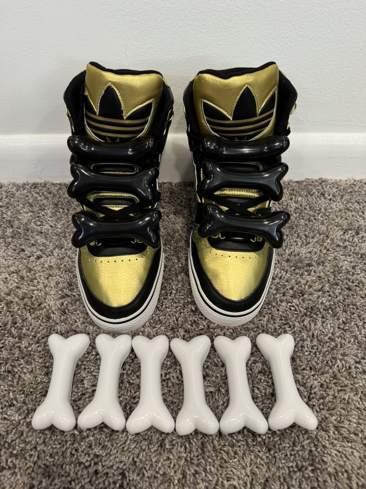 Jeremy Scott 2 sets of Adidas Jeremy Scott Bones Size ONE SIZE - 2 Thumbnail