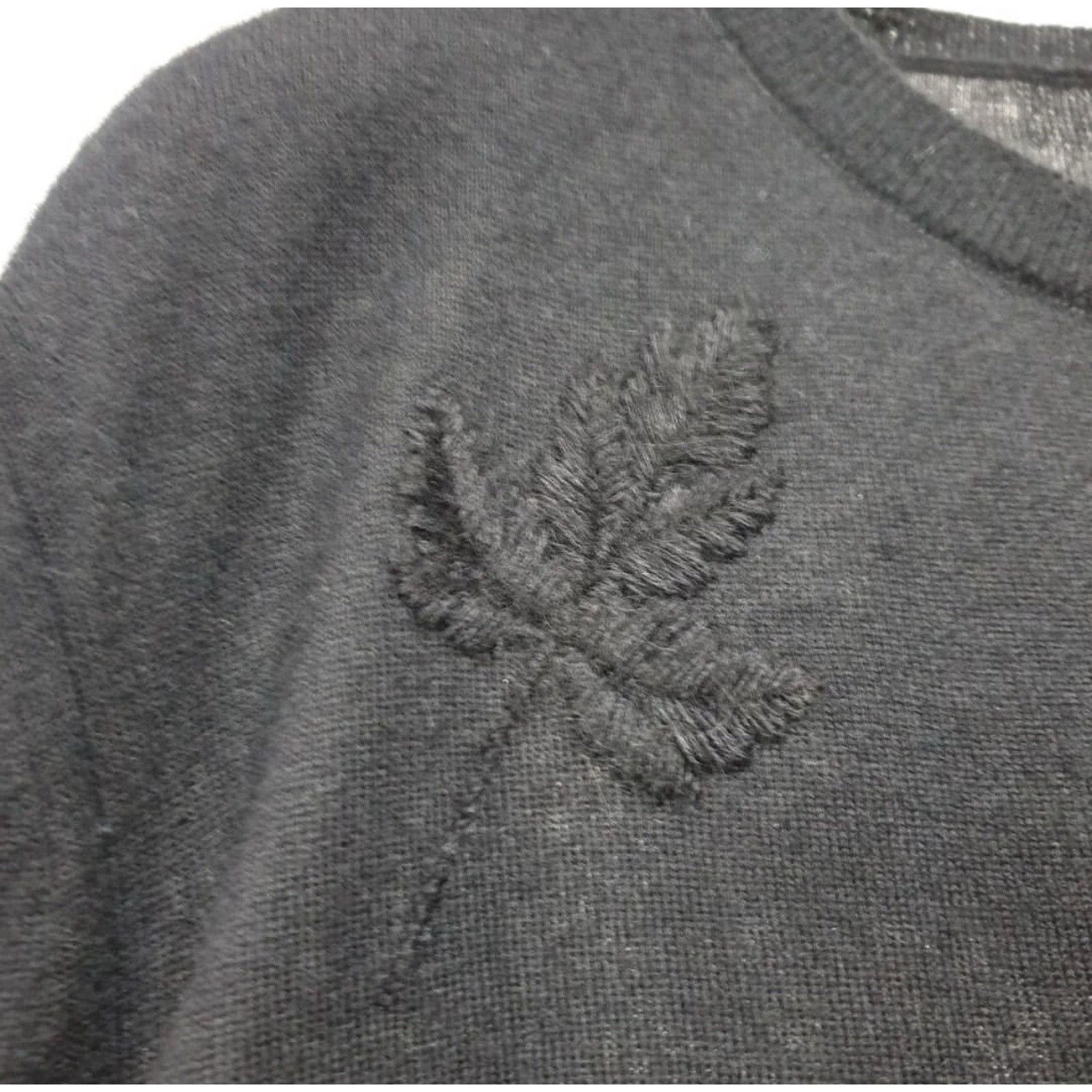 Chanel CHANEL 18A Cashmere Knit Leaf Embroidered Sweater Sz.40 Size M / US 6-8 / IT 42-44 - 6 Thumbnail