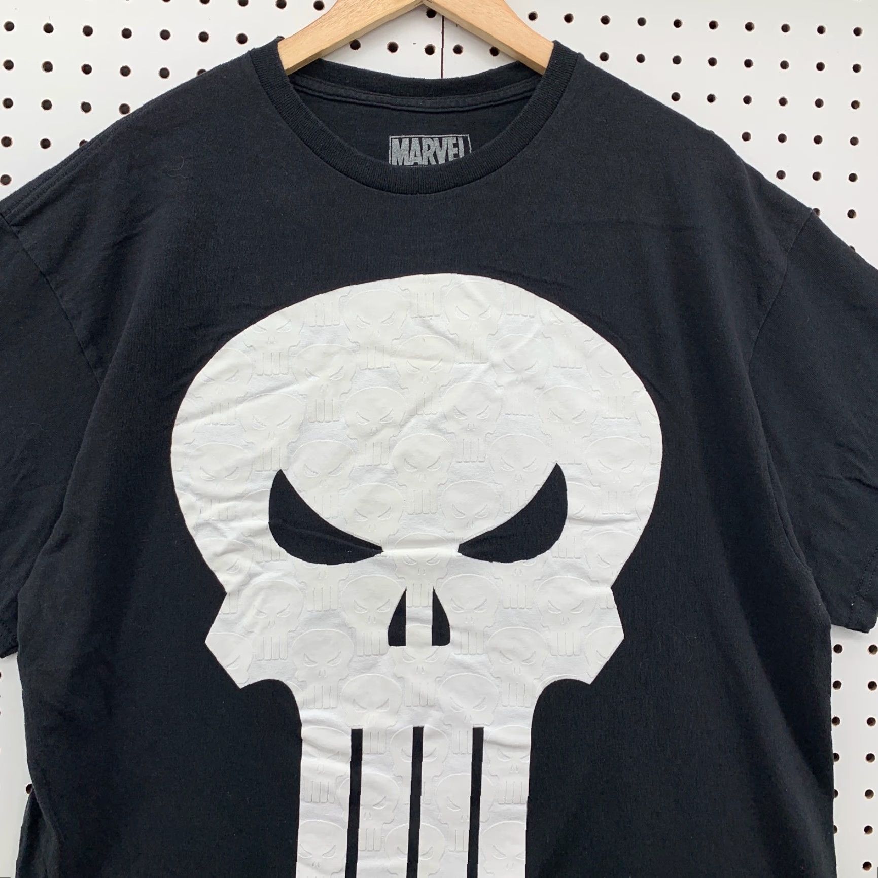 Vintage The Punisher Marvel Shirt Black Mens Large Embossed Graphic Movie 22.5x29 Size US XL / EU 56 / 4 - 3 Thumbnail