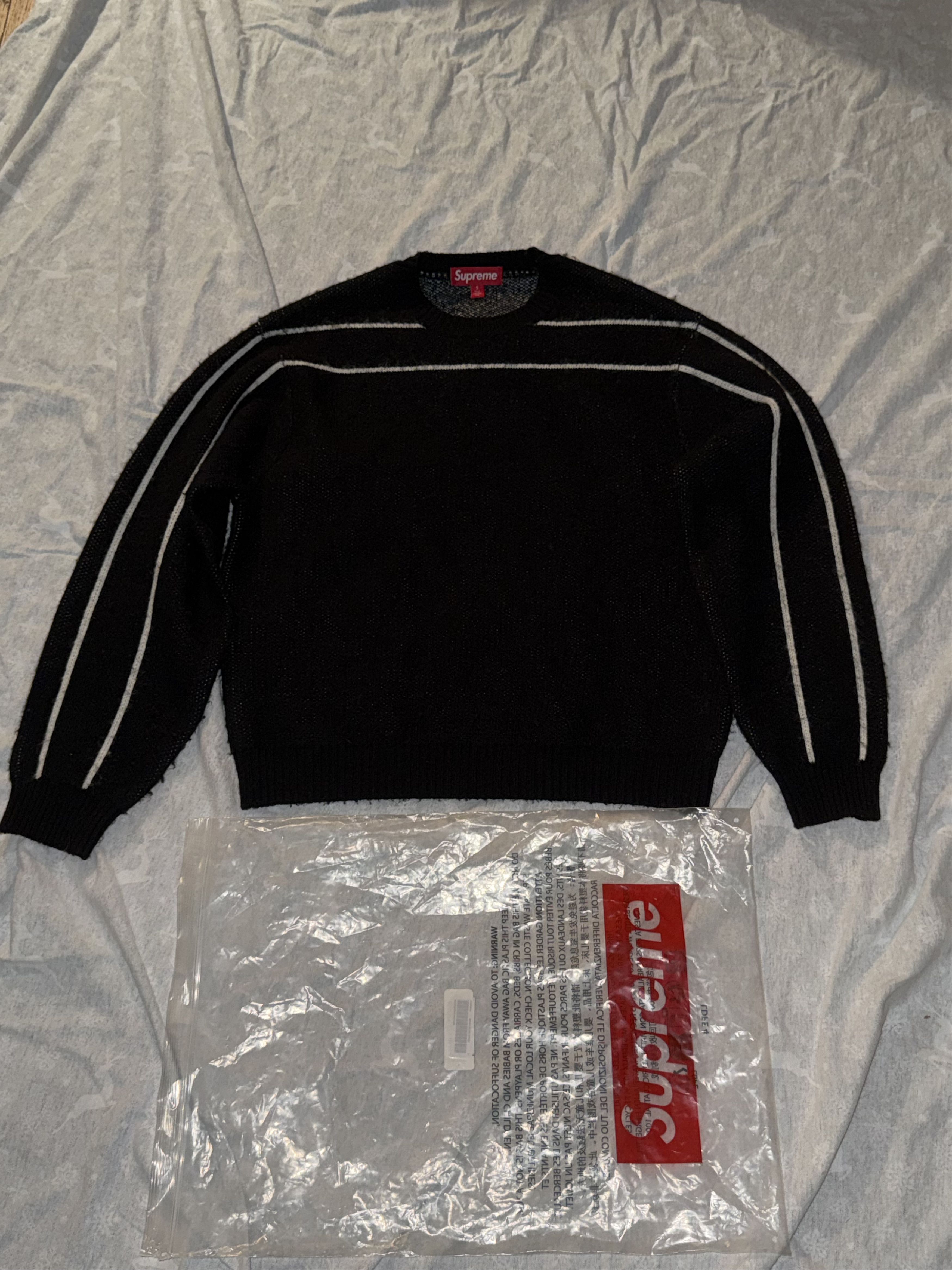 Supreme Supreme Back Stripe Sweater | Black | Size S Size US S / EU 44-46 / 1 - 4 Thumbnail