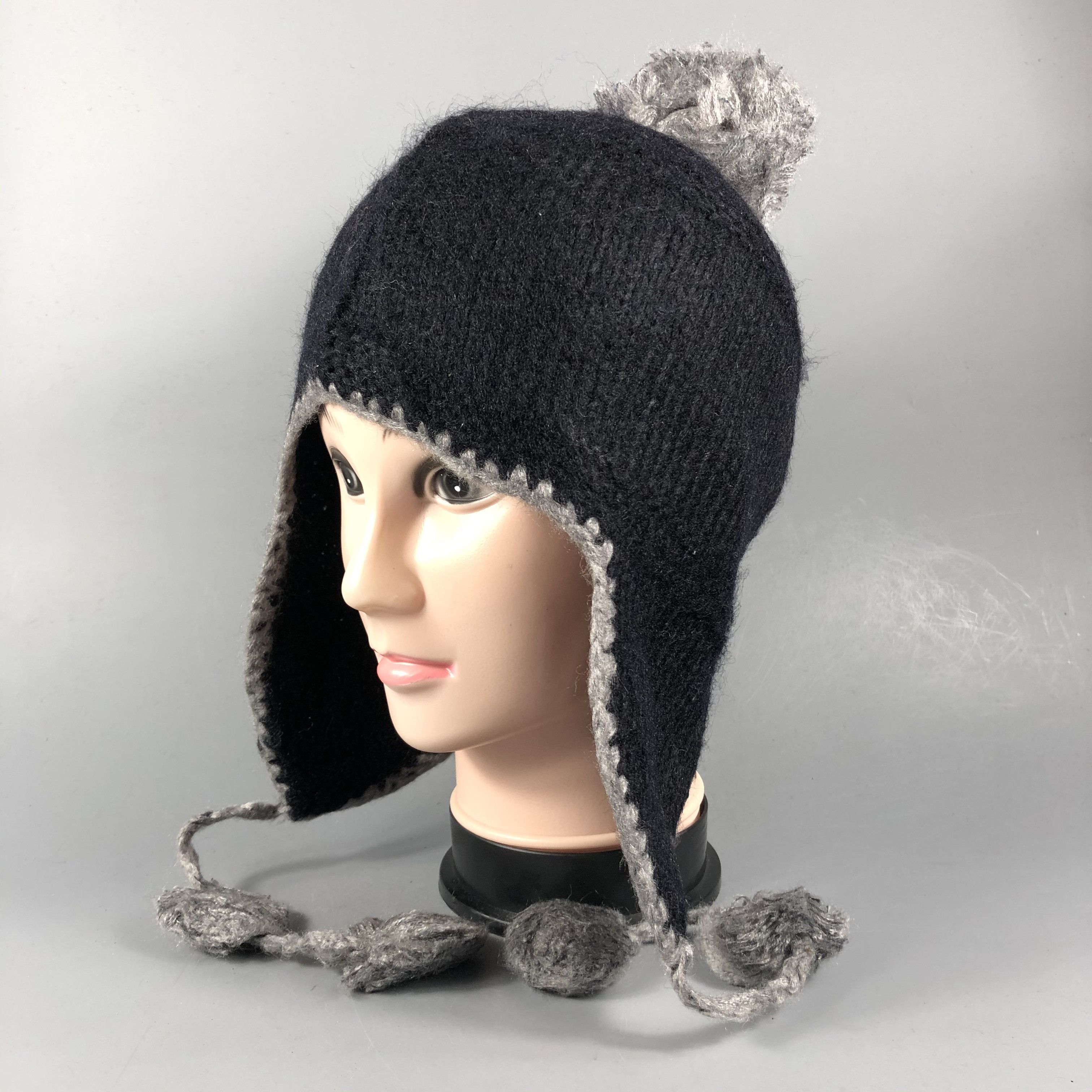 Japanese Brand × Vintage Black Earflap Beanie Hat Size ONE SIZE - 2 Thumbnail
