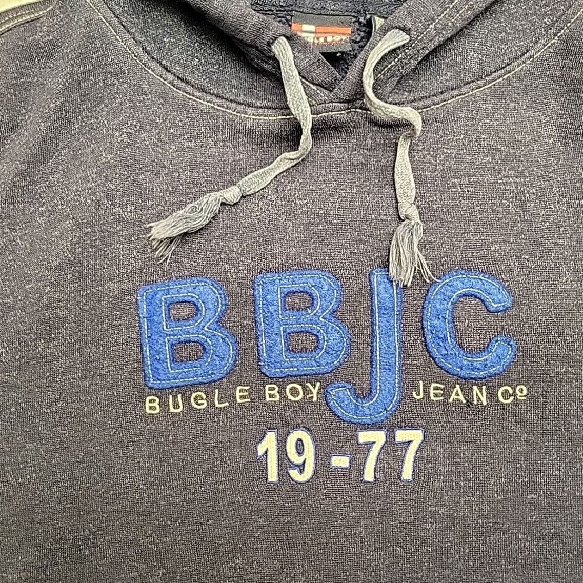 Bugle Boy VINTAGE Bugle Boy Hoodie XL Blue Hooded Pullover Fleece Sweatshirt Cropped Y2K Mens Size US XL / EU 56 / 4 - 4 Thumbnail