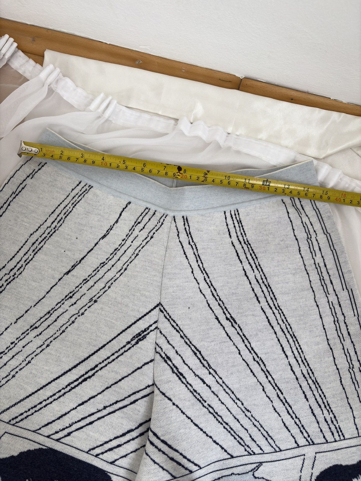 Loewe Loewe 2016 Japanese anime manga print wool trousers Size US 33 - 5 Thumbnail