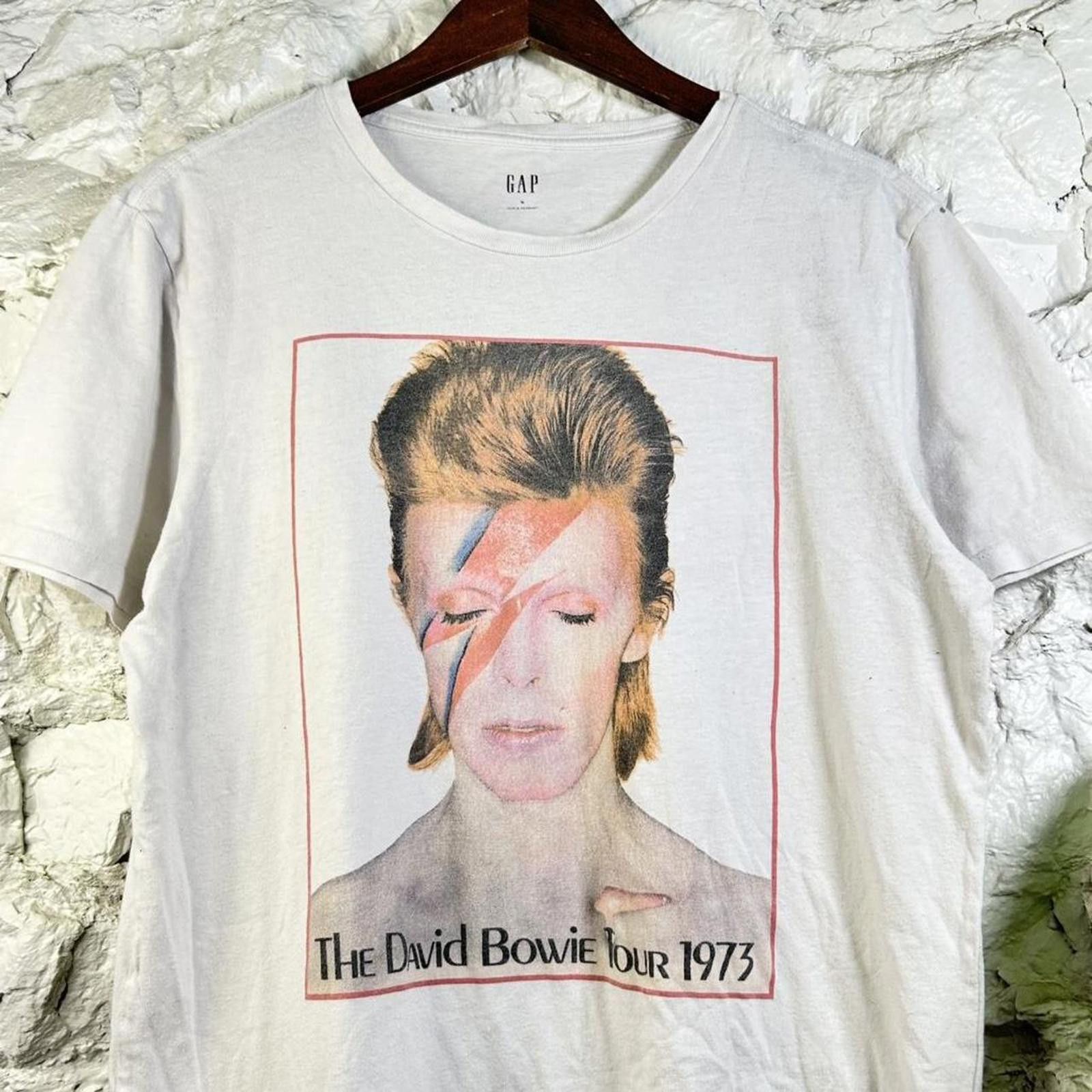 Gap GAP David Bowie Tour 1973 Tee Size Medium Size US M / EU 48-50 / 2 - 1 Thumbnail