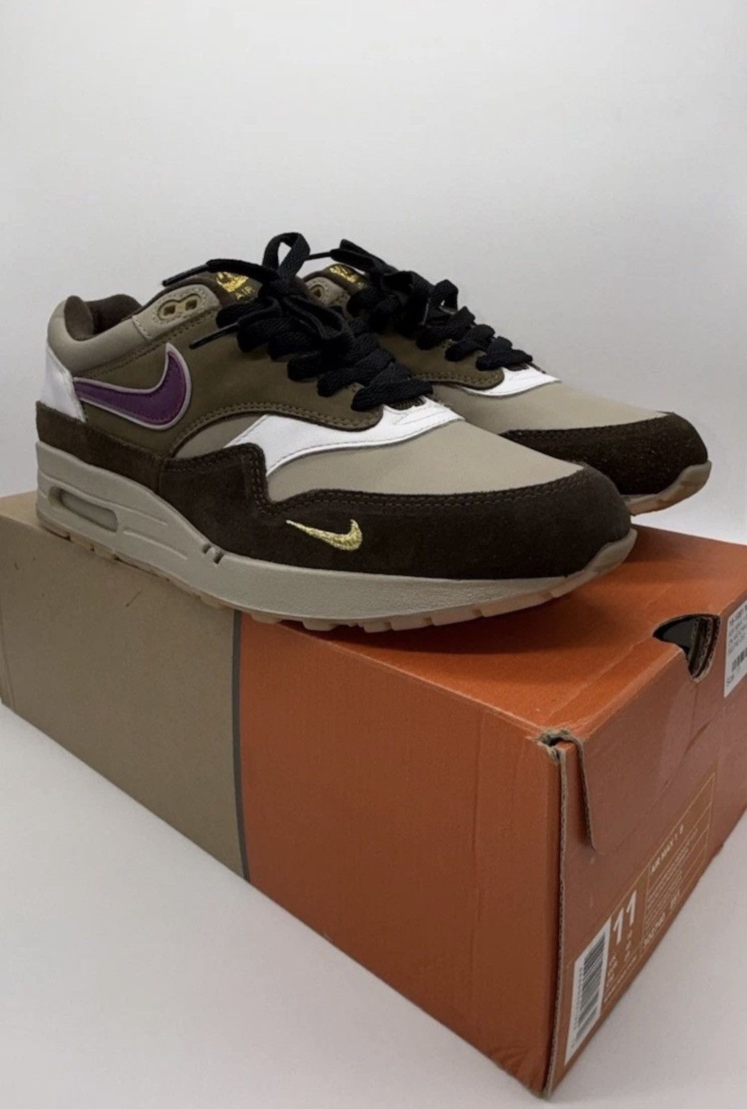 Nike × atmos Nike Air Max 1 B Atmos Viotech SZ 11 Size US 11 / EU 44 - 2 Thumbnail
