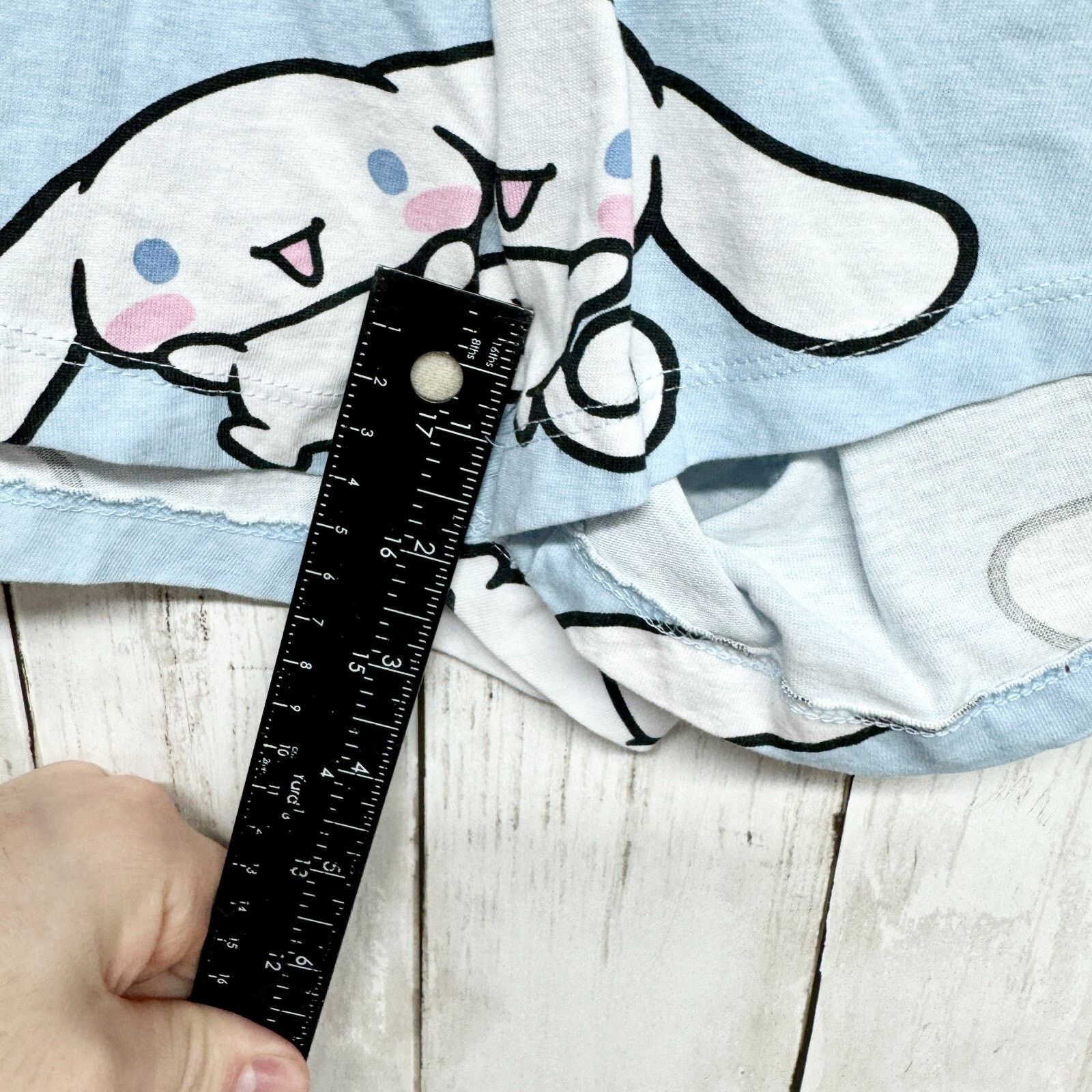 Other Hello Kitty And Friends Shorts Size Medium Printed Lounge Size 30" / US 8 / IT 44 - 3 Thumbnail