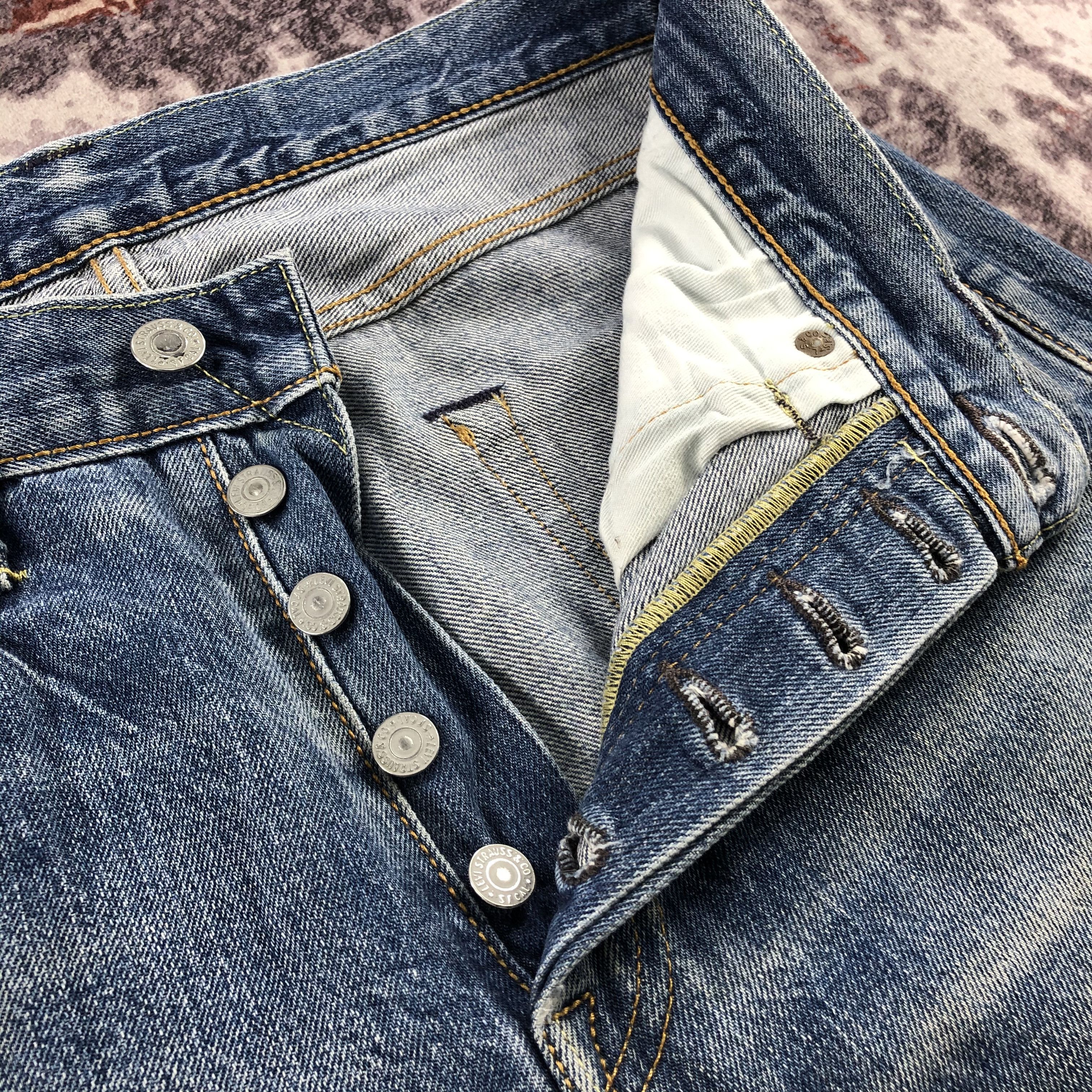 Levi's Vintage Blue Wash Levis 501 Jeans-JM2767 Size US 31 - 10 Thumbnail