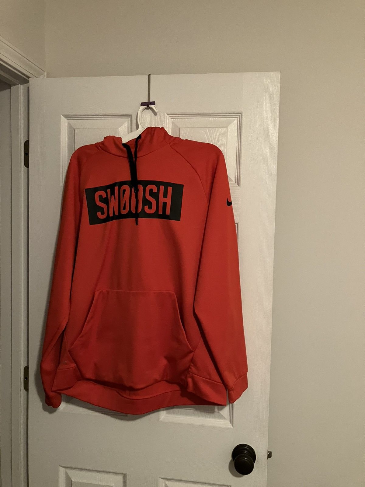Nike NIKE Dri-Fit Safety Orange Swoosh Hoodie Mens Size XL Size US XL / EU 56 / 4 - 1 Thumbnail