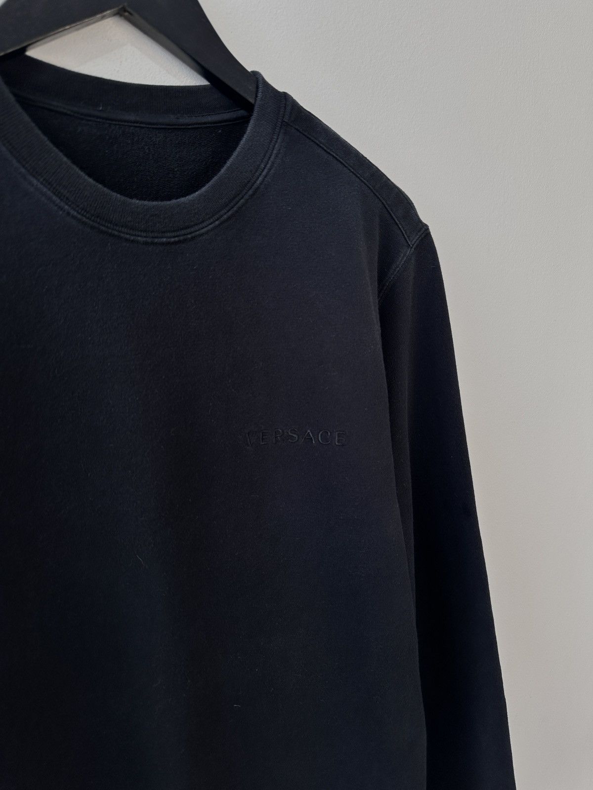 Versace VERSACE Men's Black Crewneck Sweatshirt Pullover Size L Size US M / EU 48-50 / 2 - 11 Thumbnail